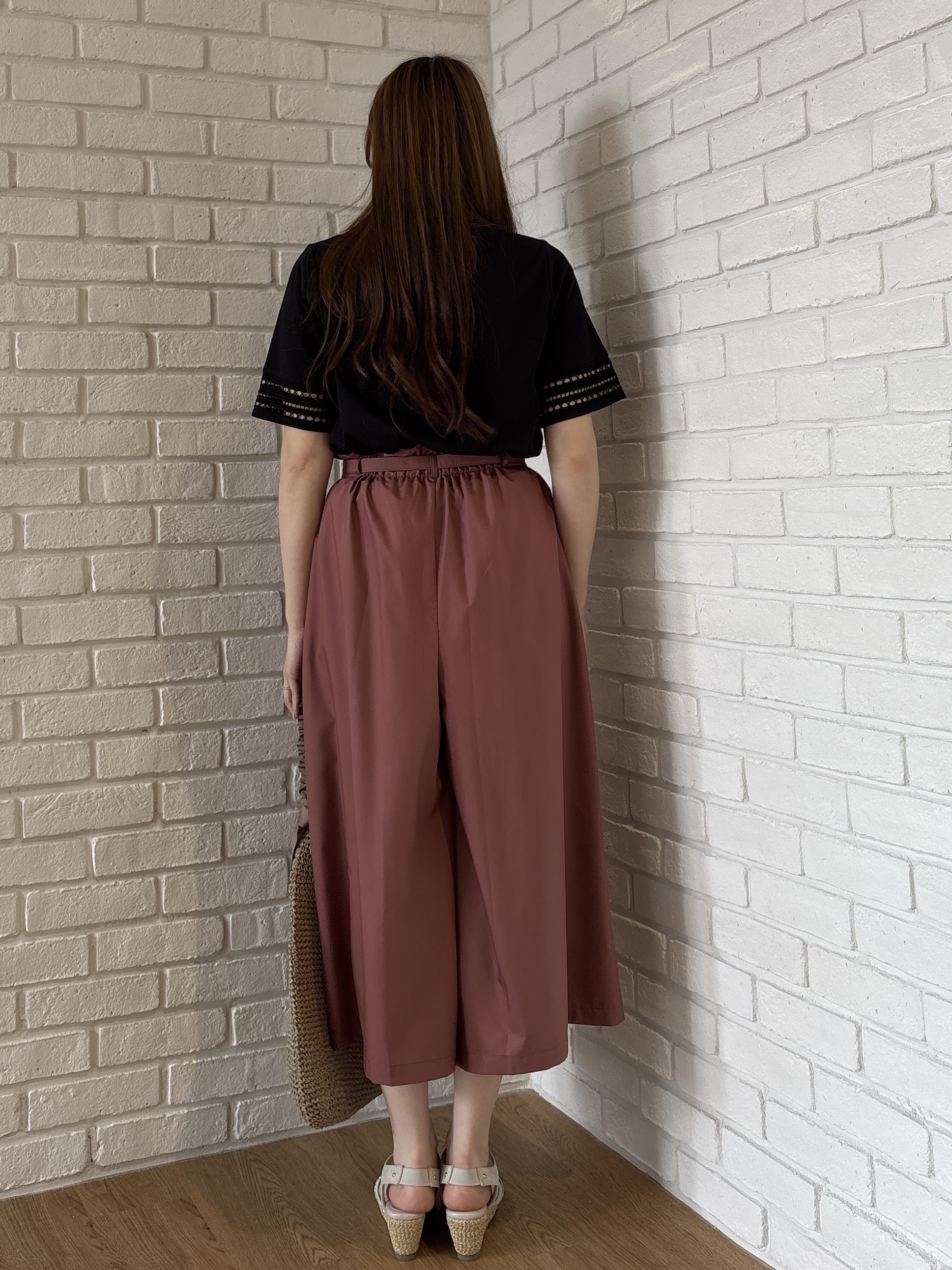 sayaさんの「grove｜【二の腕カバー/UV】袖口透かし刺繍Tシャツ」を使ったコーディネート