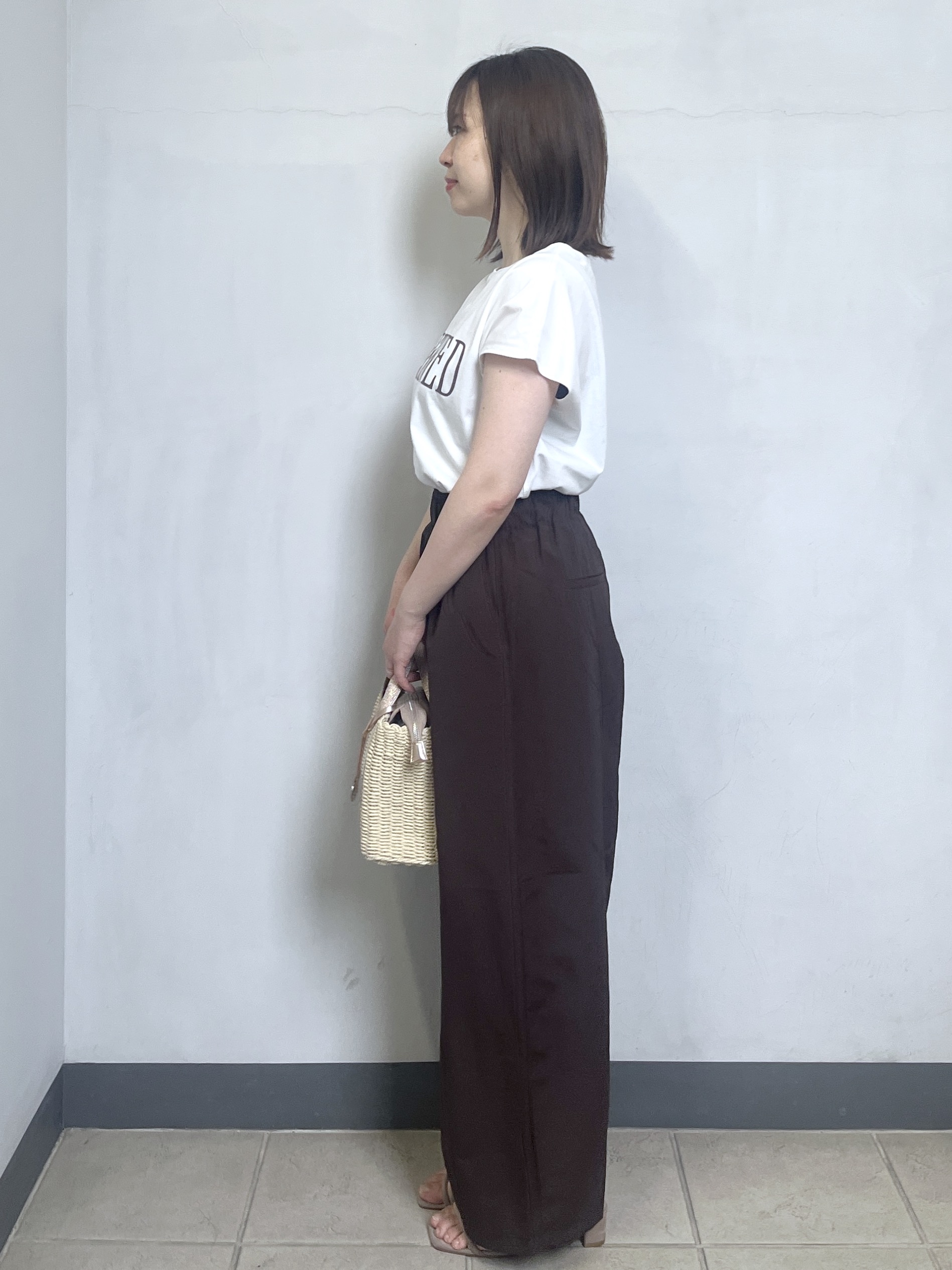 mikiさんの「OPAQUE.CLIP｜ロゴフレンチスリーブカットソー【洗濯機OK】」を使ったコーディネート