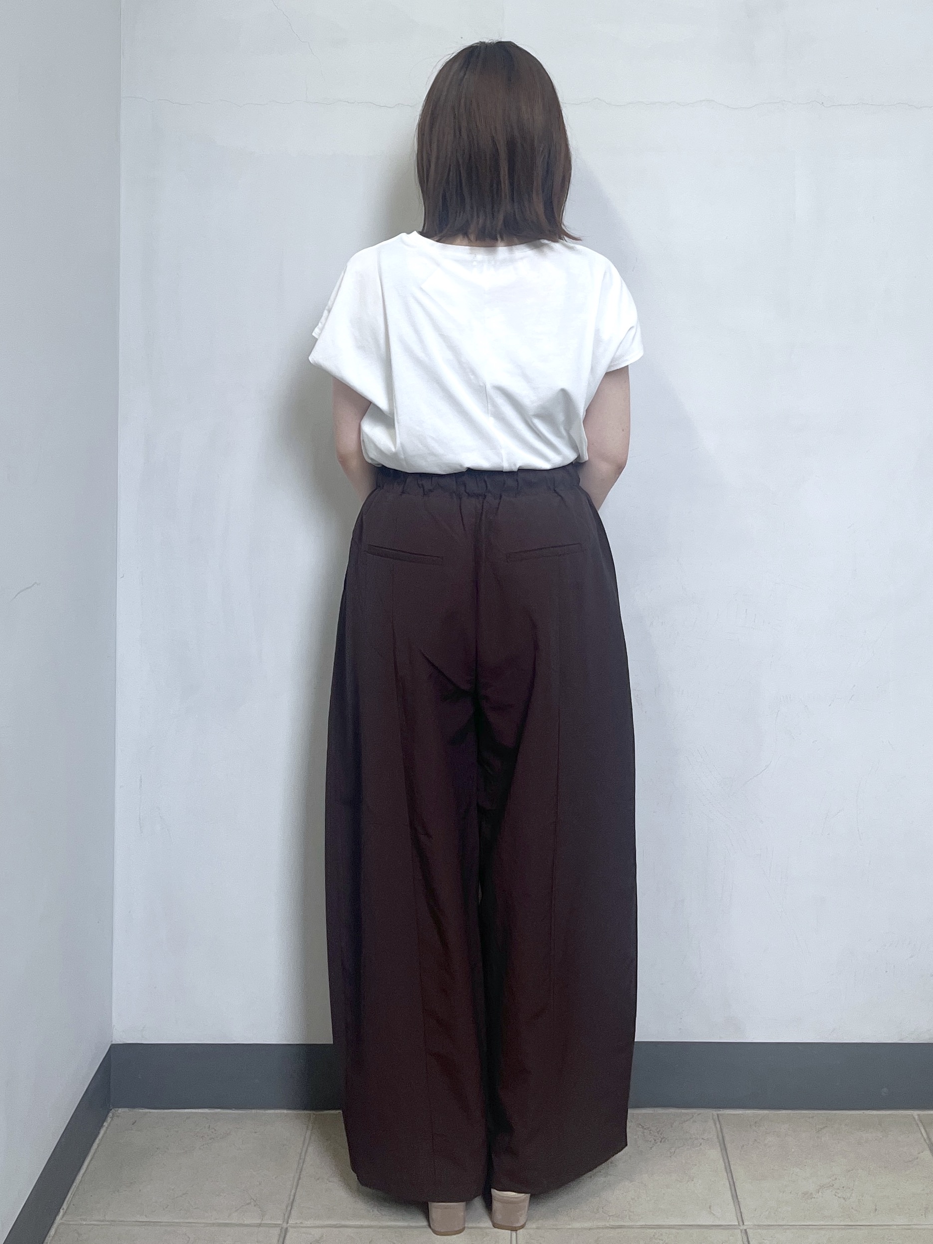 mikiさんの「OPAQUE.CLIP｜ロゴフレンチスリーブカットソー【洗濯機OK】」を使ったコーディネート