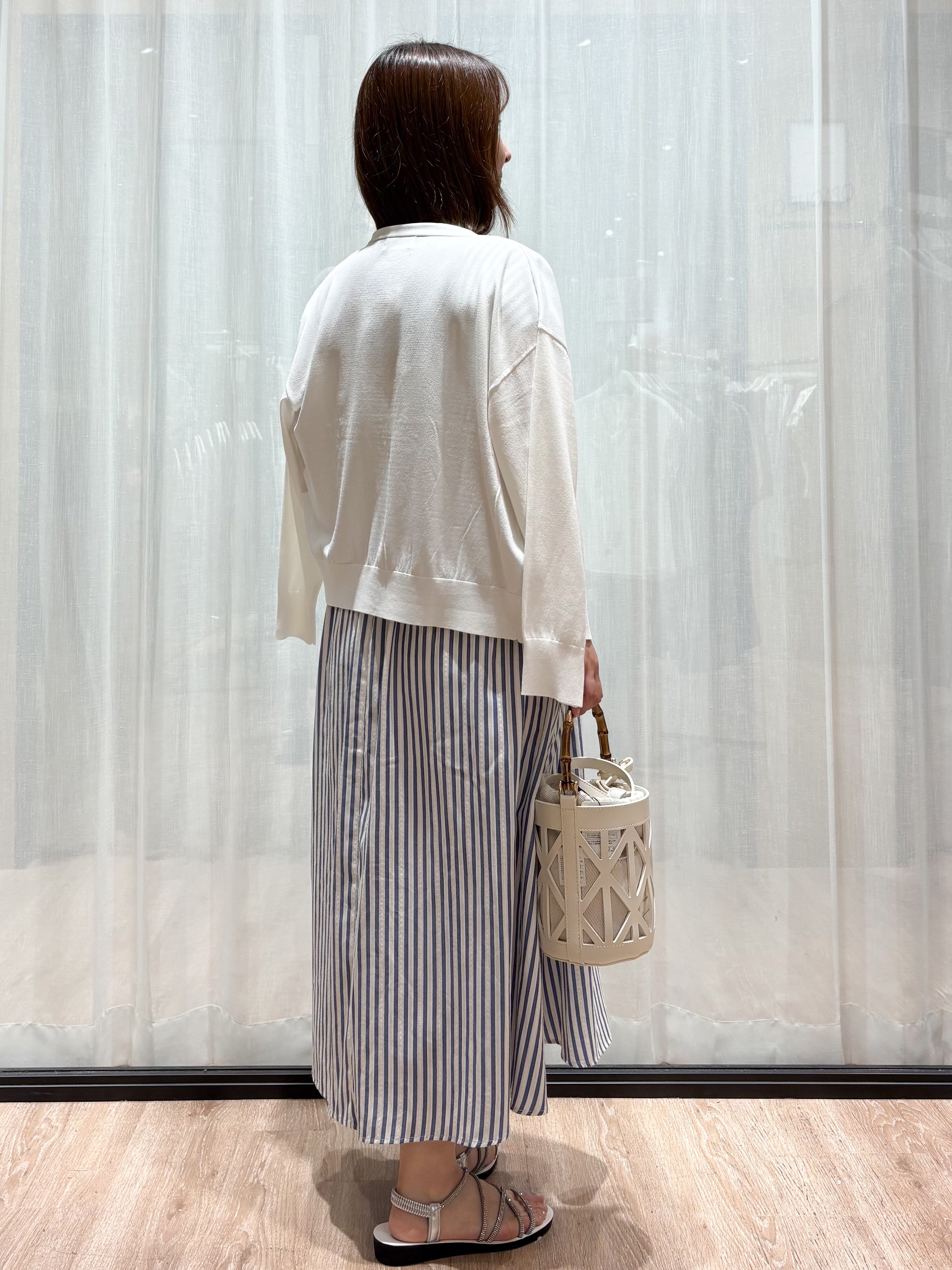 かなさんの「OPAQUE.CLIP｜【UV／接触冷感】Vネックリラクシーニットカーディガン《洗濯機OK／抗ピル》」を使ったコーディネート