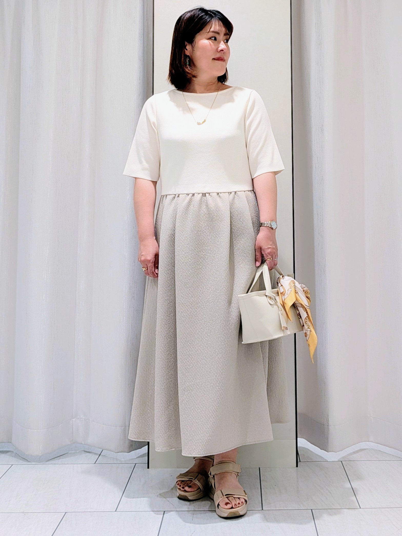 Onumaさんの「UNTITLED｜◆【一枚でサマ見え】ニットドッキングジャガードワンピース」を使ったコーディネート