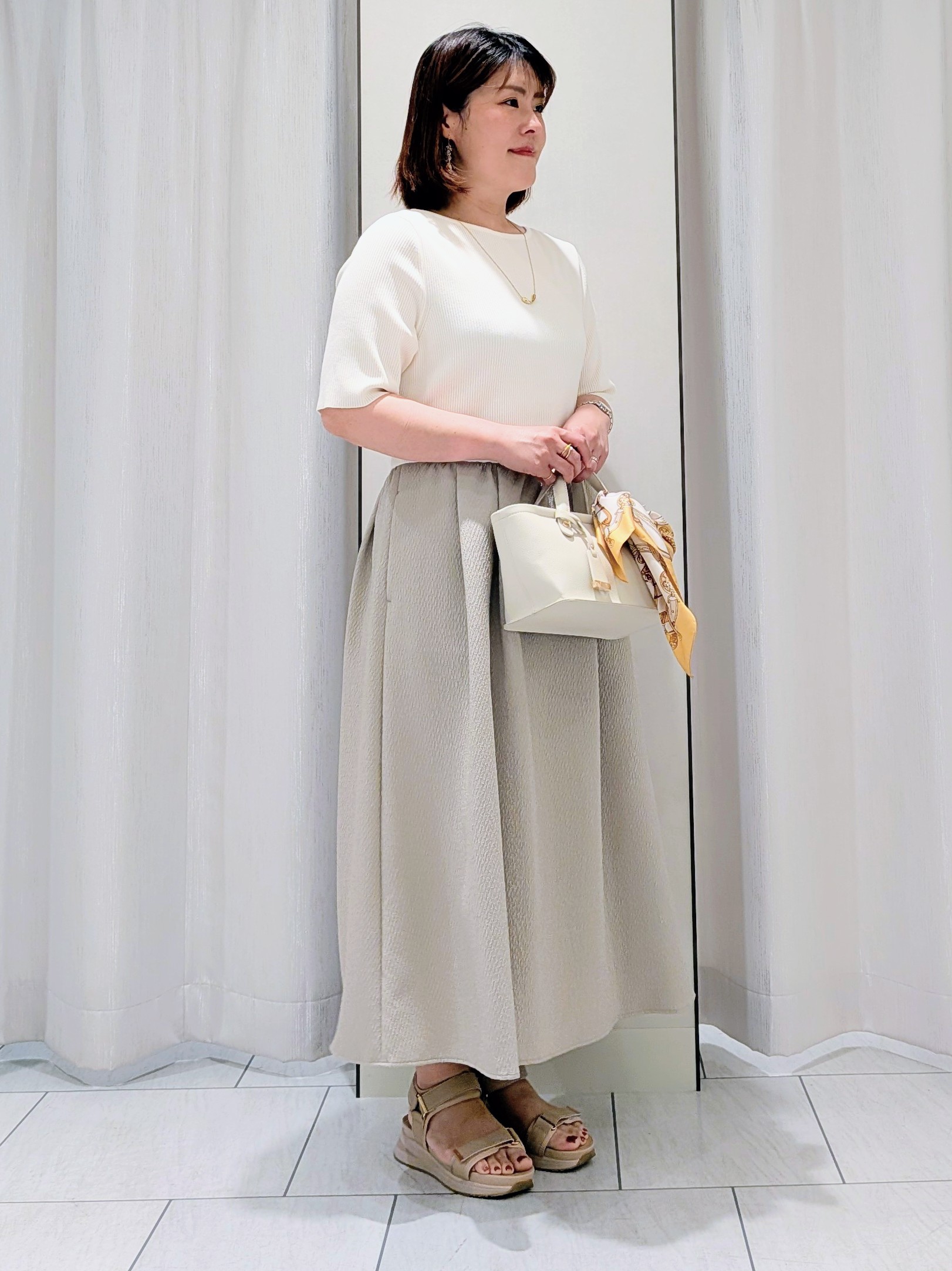 Onumaさんの「UNTITLED｜◆【一枚でサマ見え】ニットドッキングジャガードワンピース」を使ったコーディネート