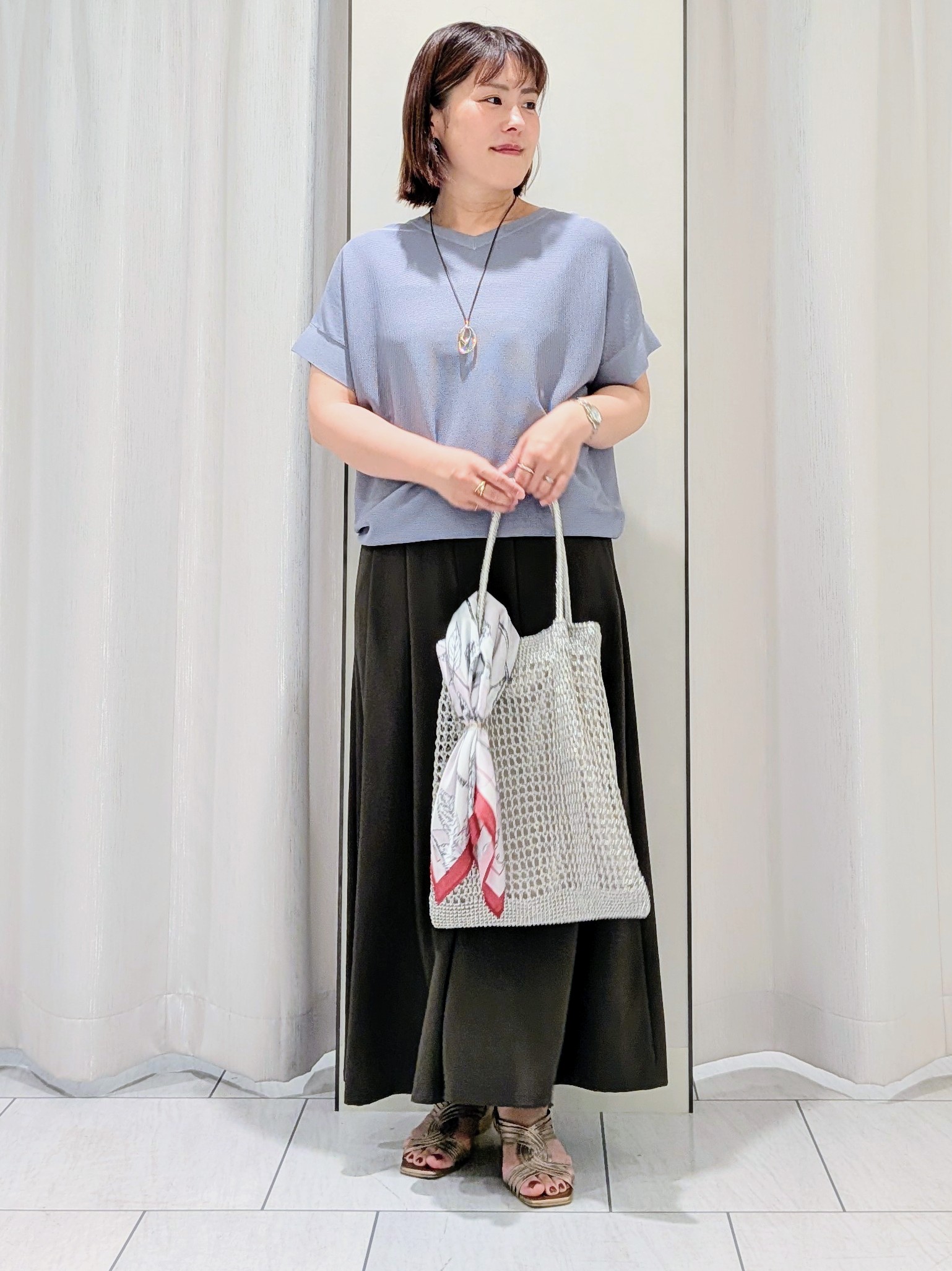 Onumaさんの「UNTITLED｜【11色展開/体型カバー】前後2WAYフレンチスリーブニット」を使ったコーディネート