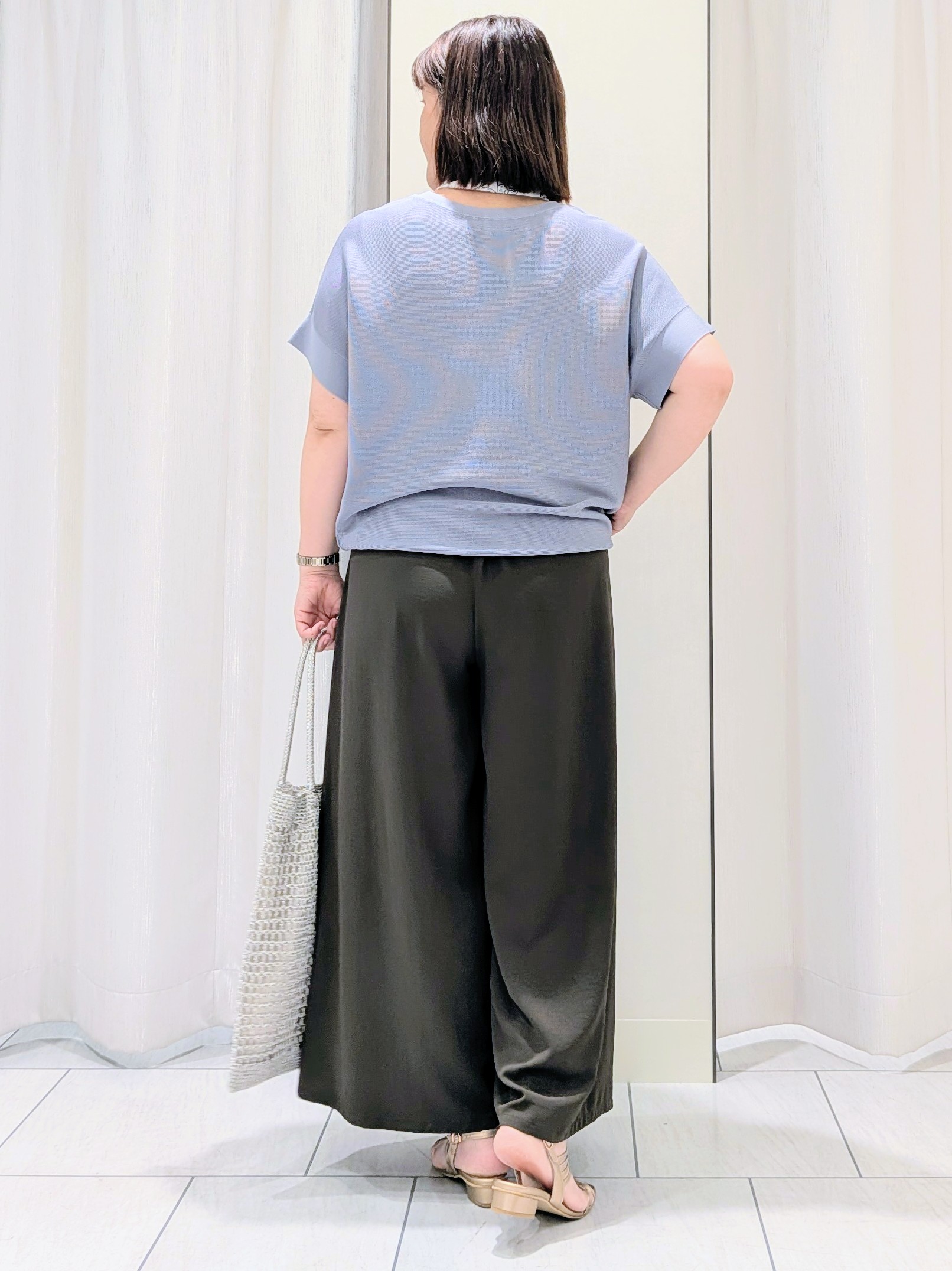 Onumaさんの「UNTITLED｜【11色展開/体型カバー】前後2WAYフレンチスリーブニット」を使ったコーディネート