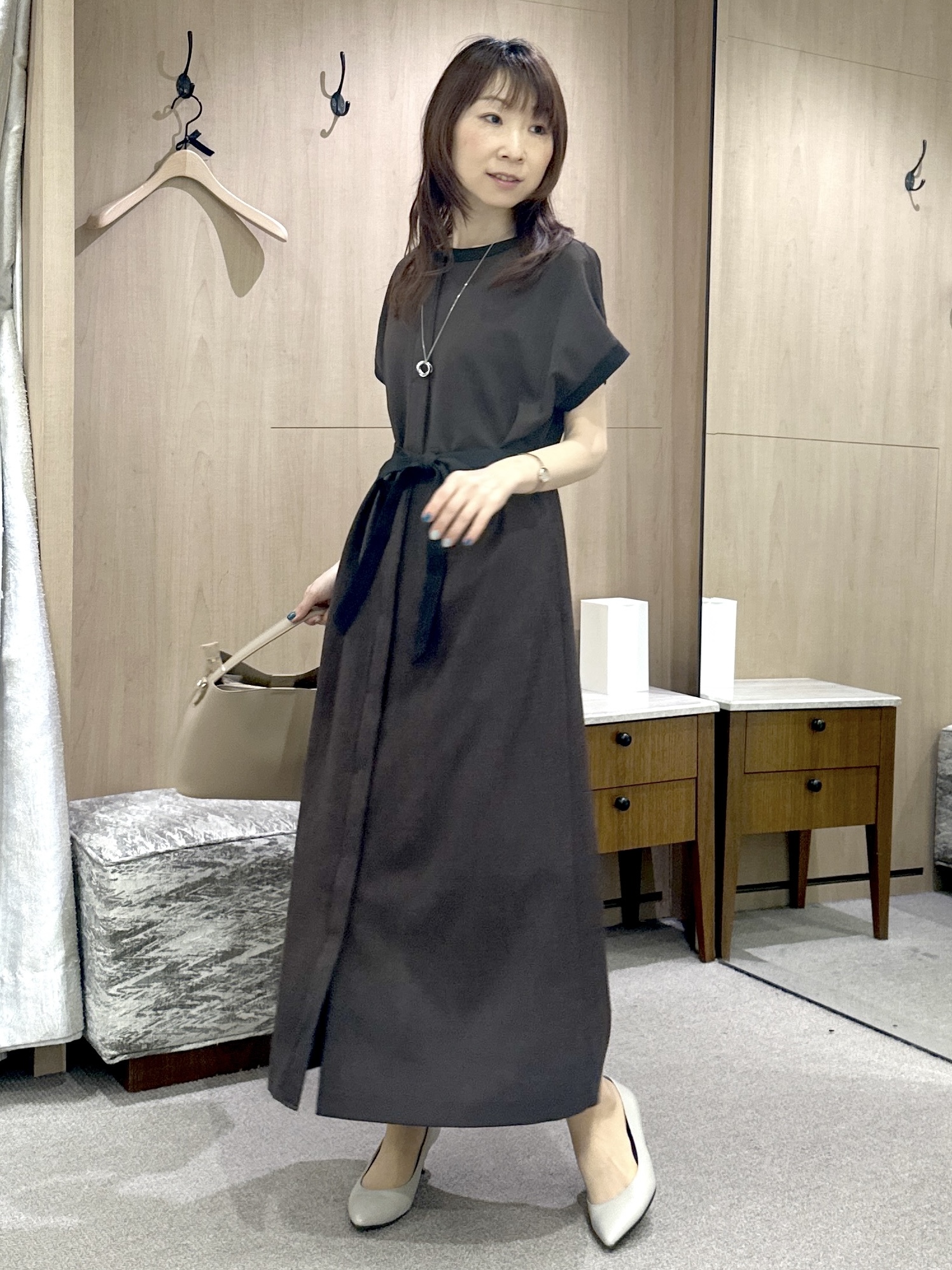 Miwaさんの「UNTITLED｜【接触冷感/UVカット/イージーケア】配色ラインワンピース」を使ったコーディネート