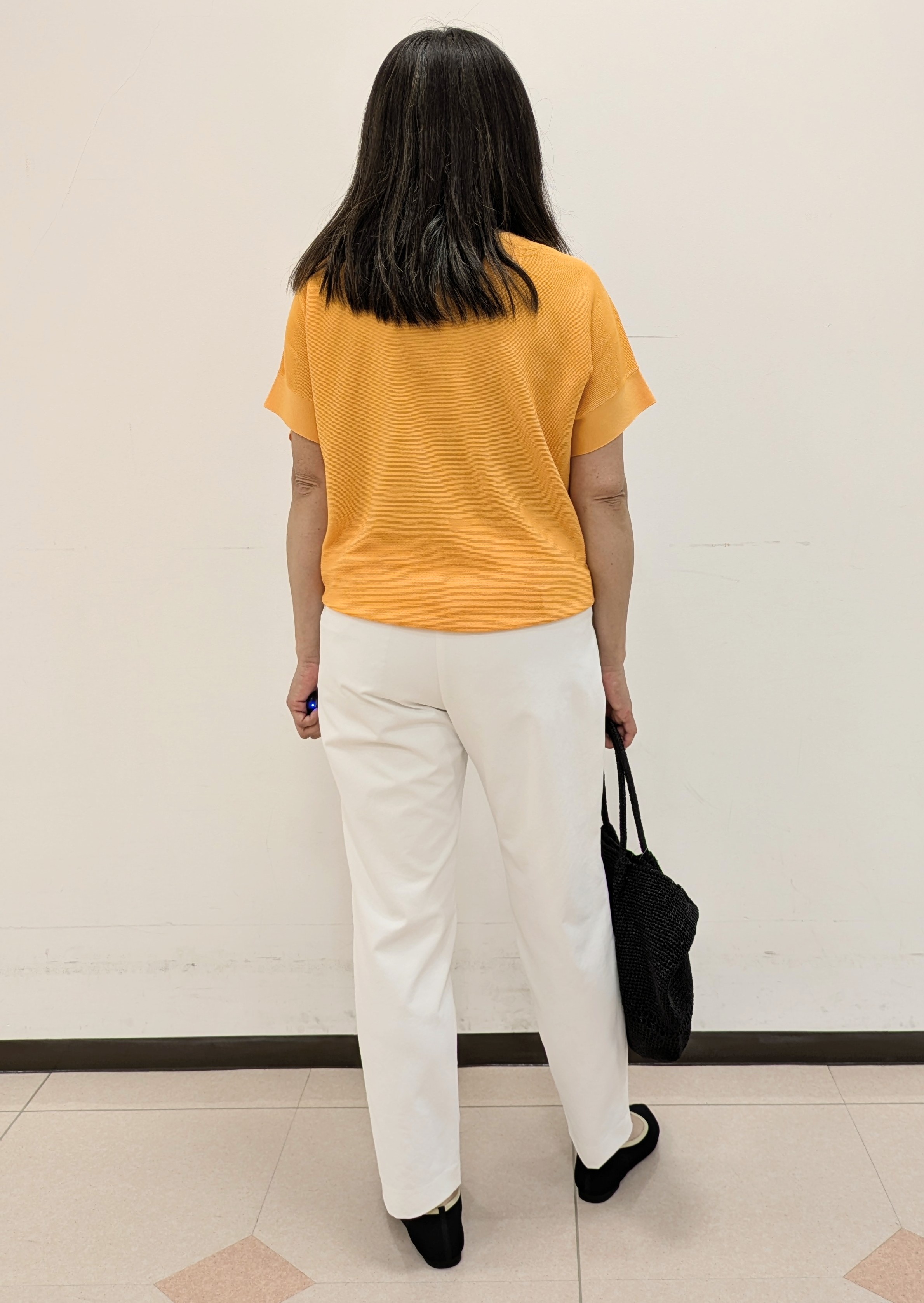 ともさんの「UNTITLED｜【11色展開/体型カバー】前後2WAYフレンチスリーブニット」を使ったコーディネート