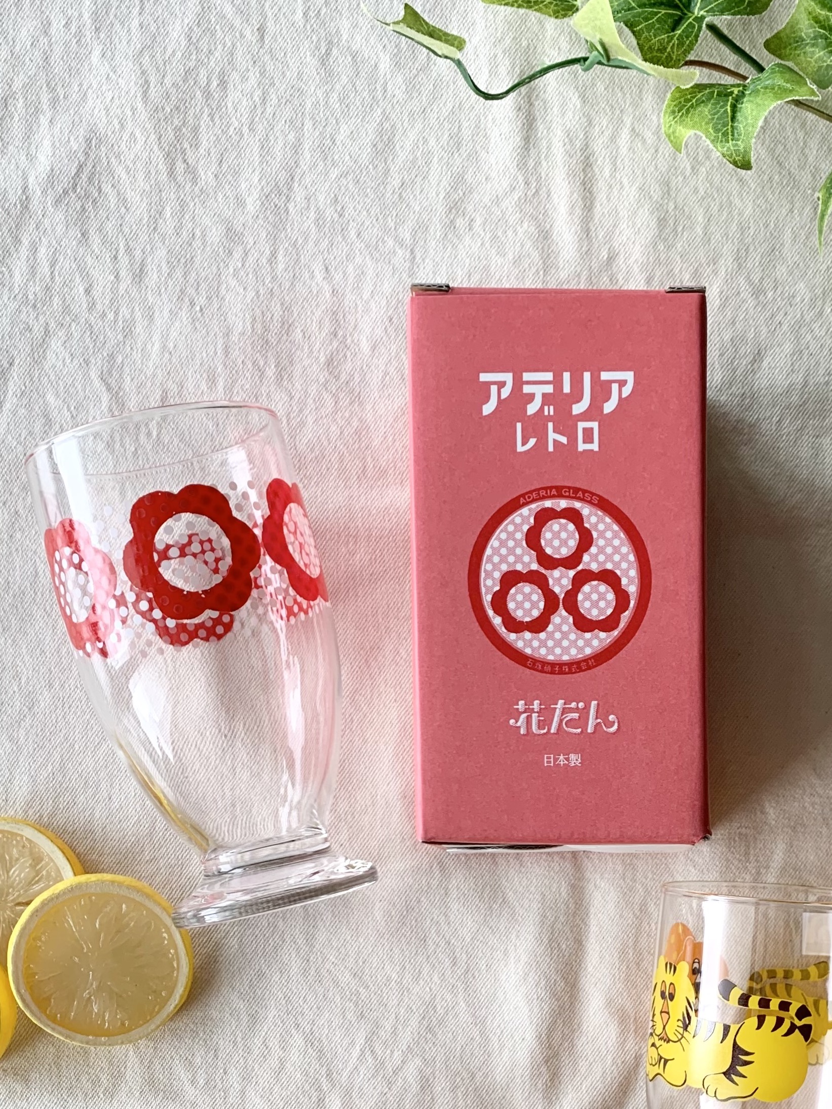 mikachoさんの「212 KITCHEN STORE｜台付きグラス320 花だん」を使ったコーディネート