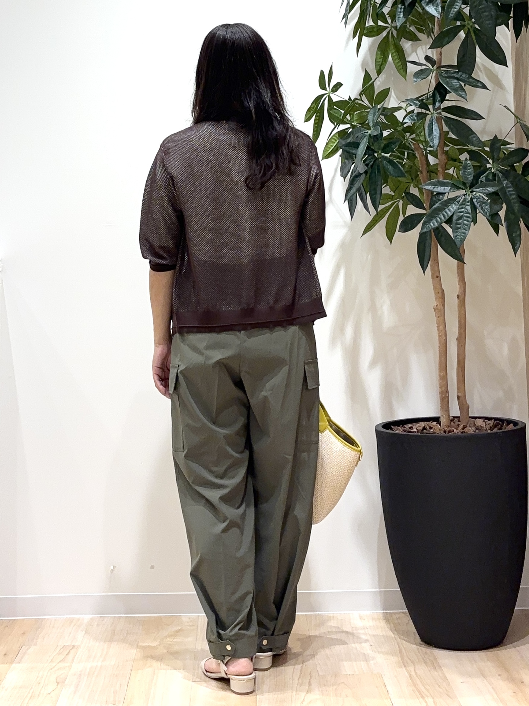 miraiさんの「grove｜【洗える】透けない、大人のメッシュカーディガン」を使ったコーディネート