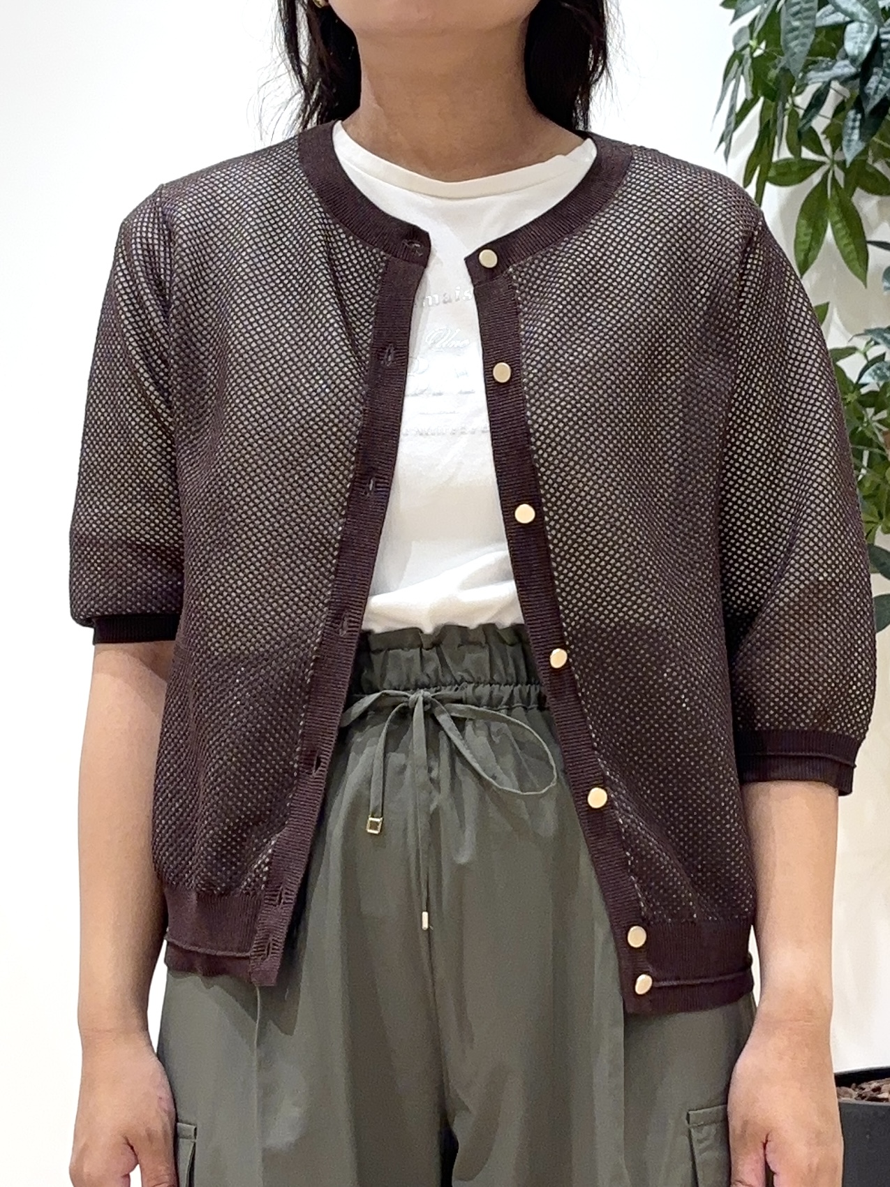 miraiさんの「grove｜【洗える】透けない、大人のメッシュカーディガン」を使ったコーディネート