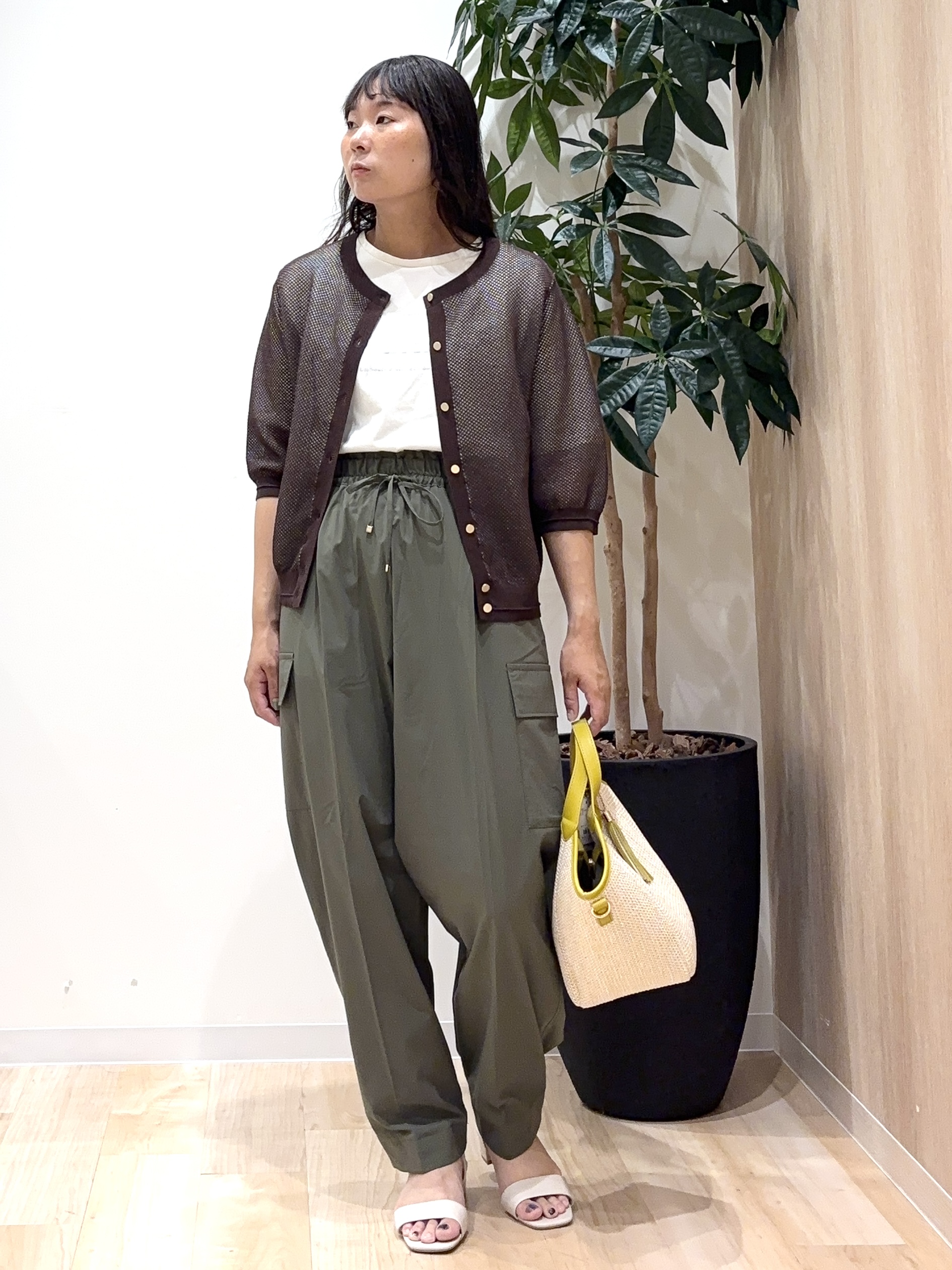 miraiさんの「grove｜【洗える】透けない、大人のメッシュカーディガン」を使ったコーディネート