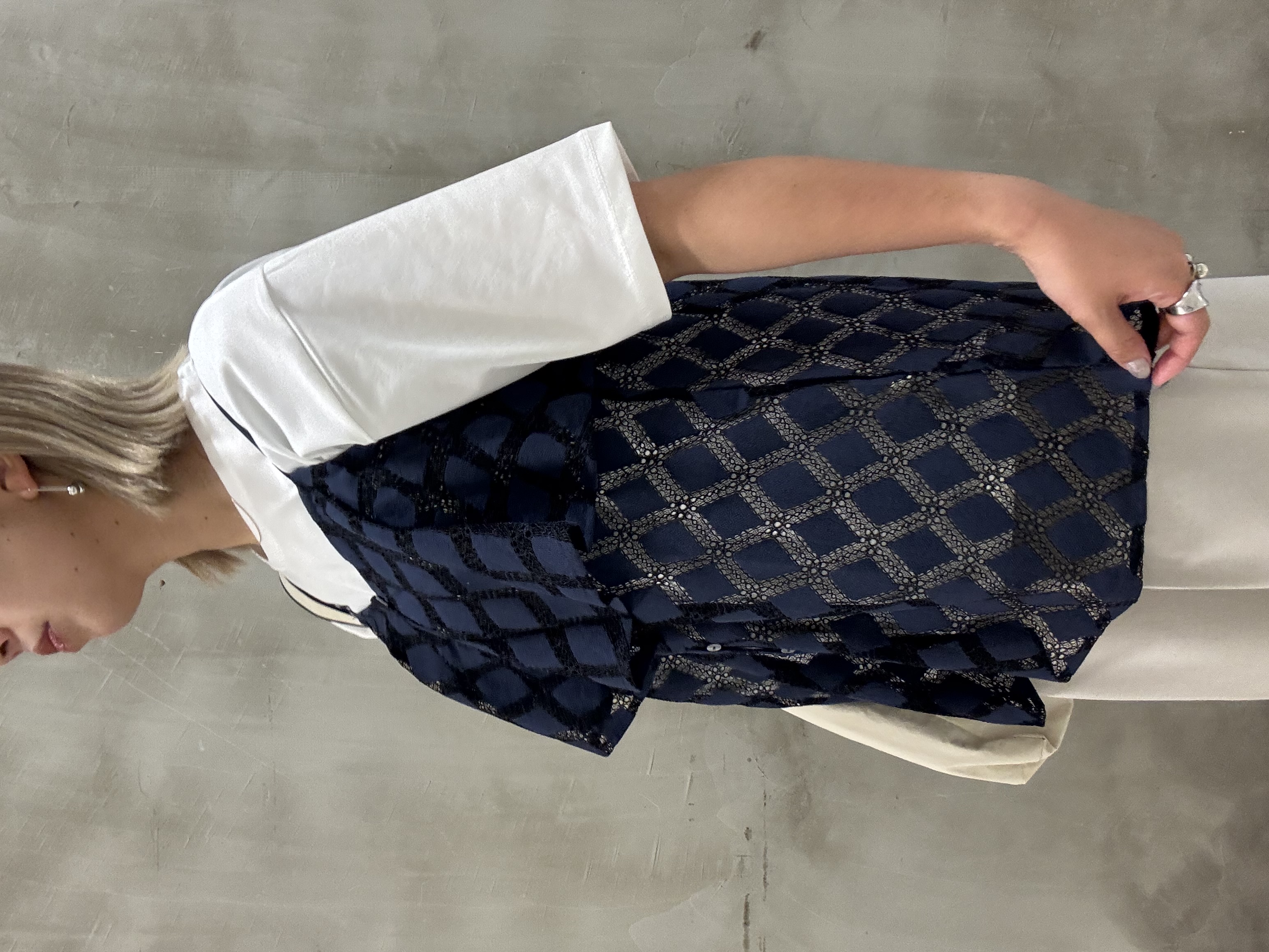 minaさんの「grove｜【UVカット/接触冷感】プリントアソート5分袖Tシャツ」を使ったコーディネート