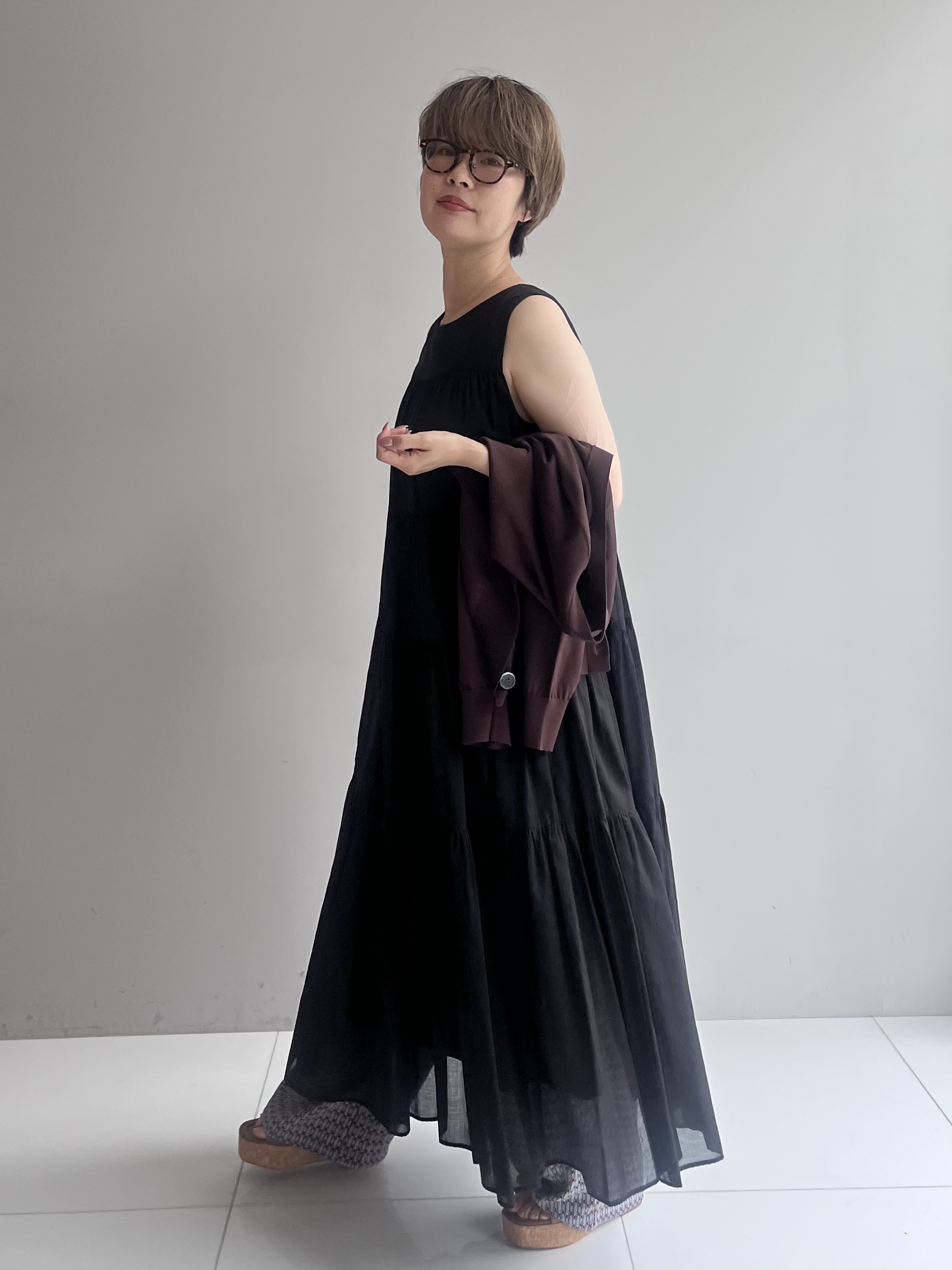 Mariko.Sさんの「OPAQUE.CLIP｜【UV／接触冷感】Vネックリラクシーニットカーディガン《洗濯機OK／抗ピル》」を使ったコーディネート