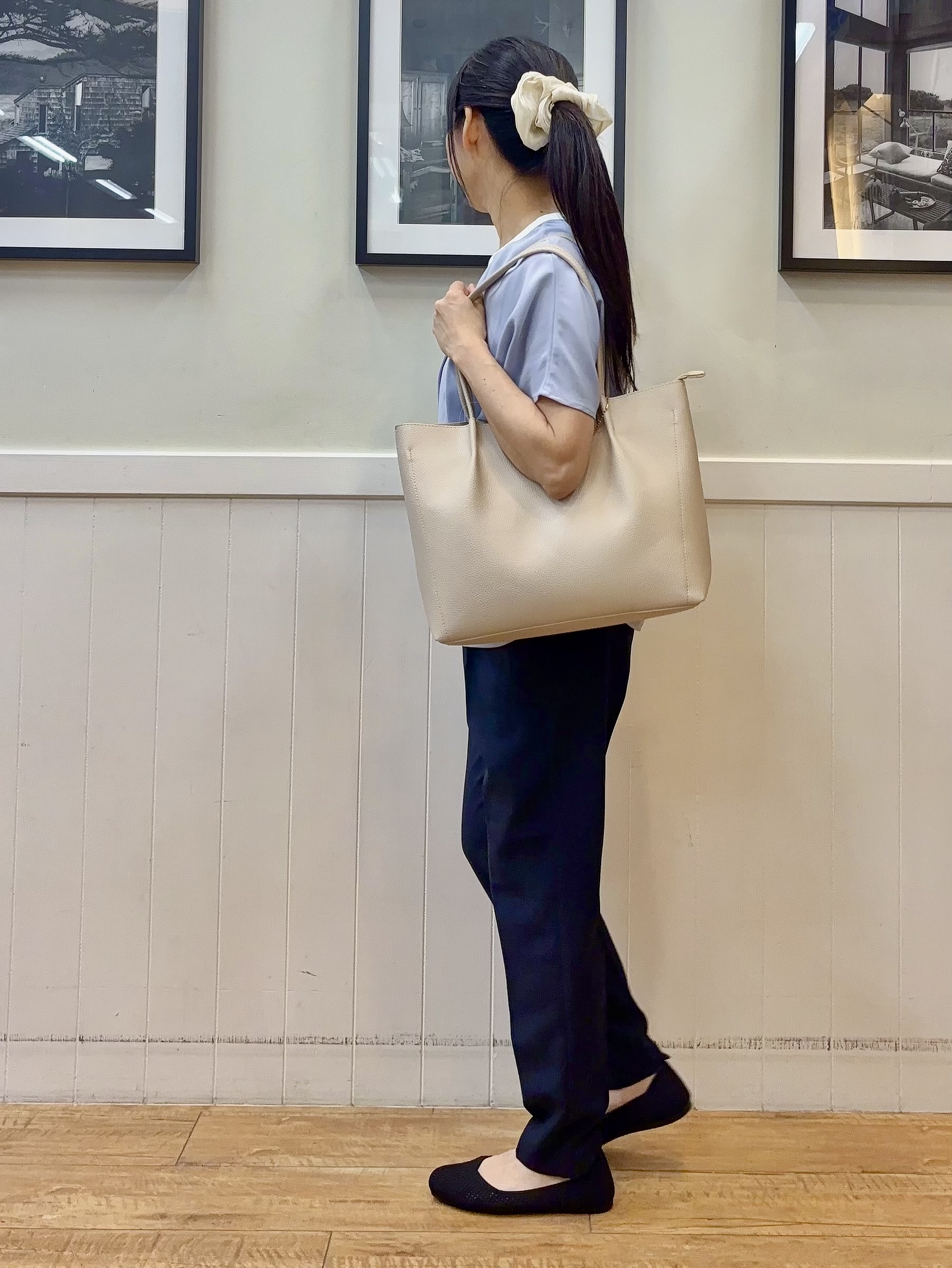 ゆうさんの「SHOO･LA･RUE｜【UV/通勤】洗濯後しわになりにくい 上品配色ブラウス」を使ったコーディネート