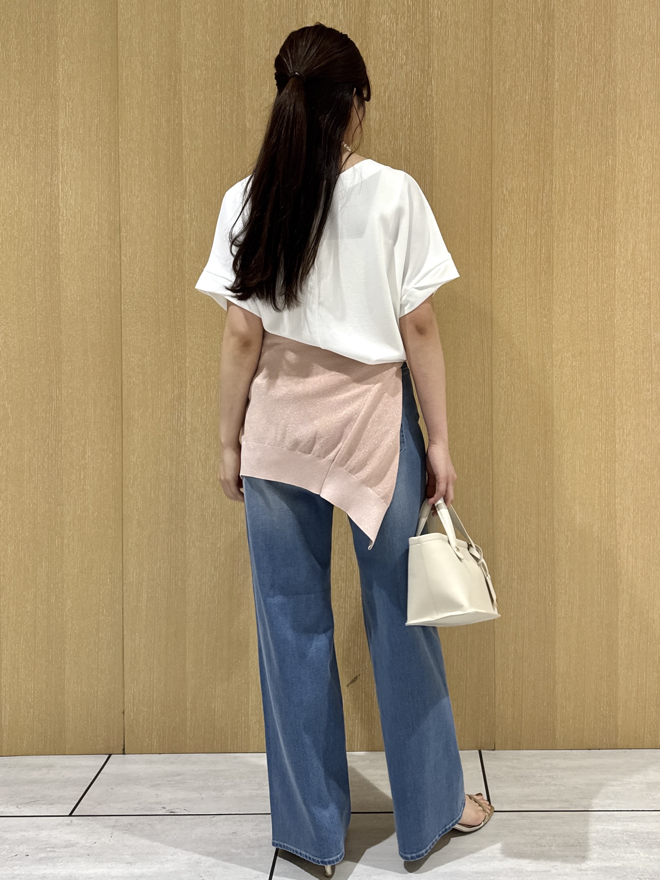 nanaさんの「UNTITLED｜【セットアップ可/UVカット/前後2WAY】リラクシーフレンチスリーブブラウス」を使ったコーディネート
