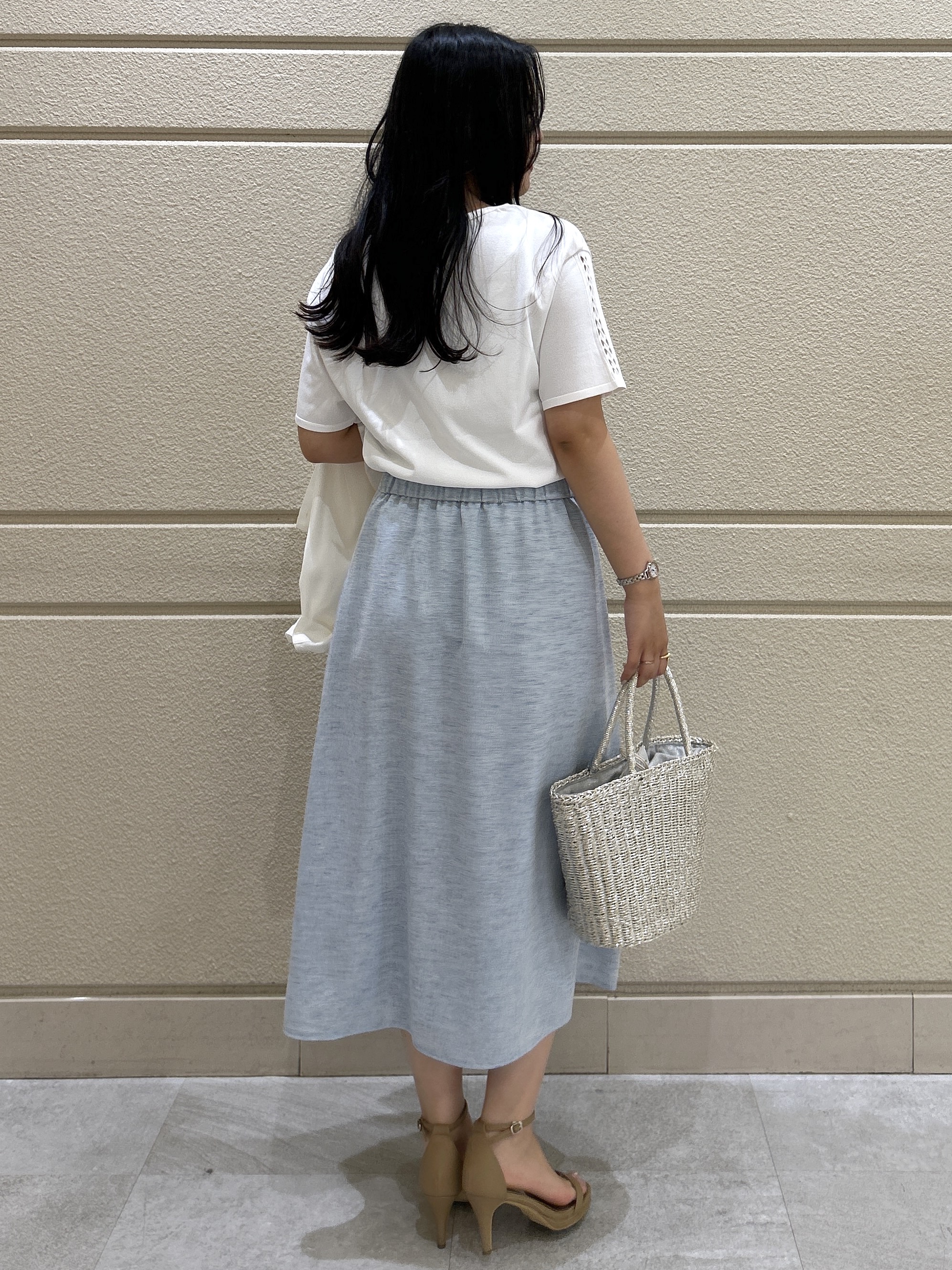 Momokaさんの「COUP DE CHANCE｜【手洗い可／日本製／接触冷感】袖クロス編みニット」を使ったコーディネート