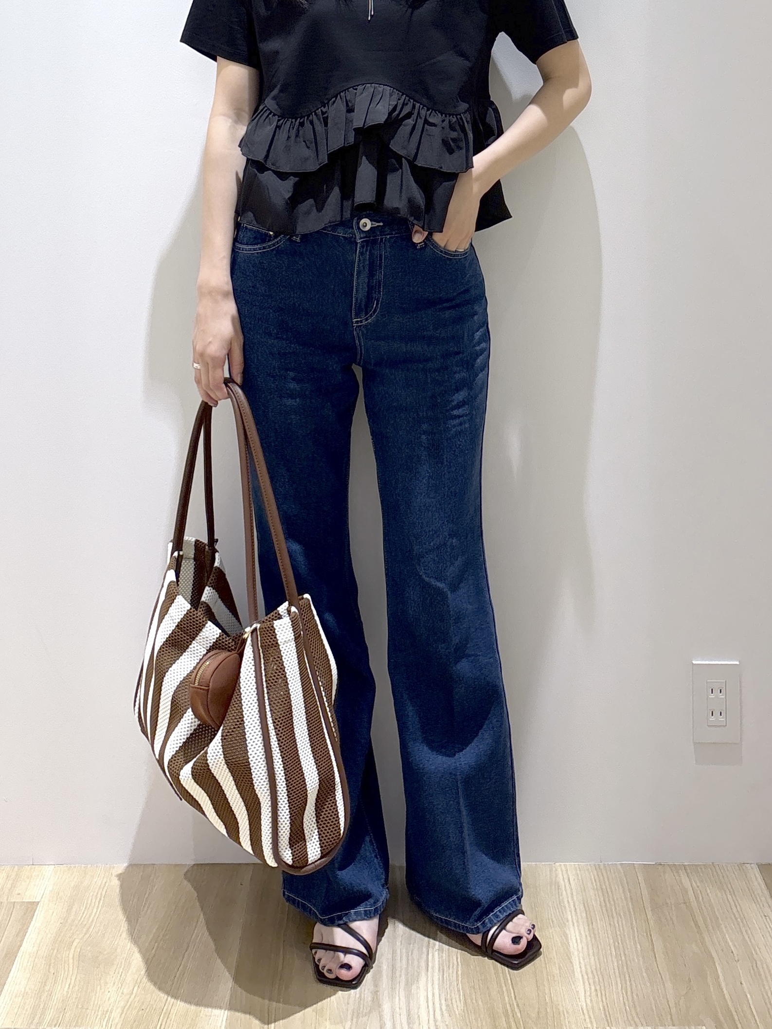 sachikoさんの「OPAQUE.CLIP｜裾フリルドッキングTシャツ【洗濯機OK】」を使ったコーディネート