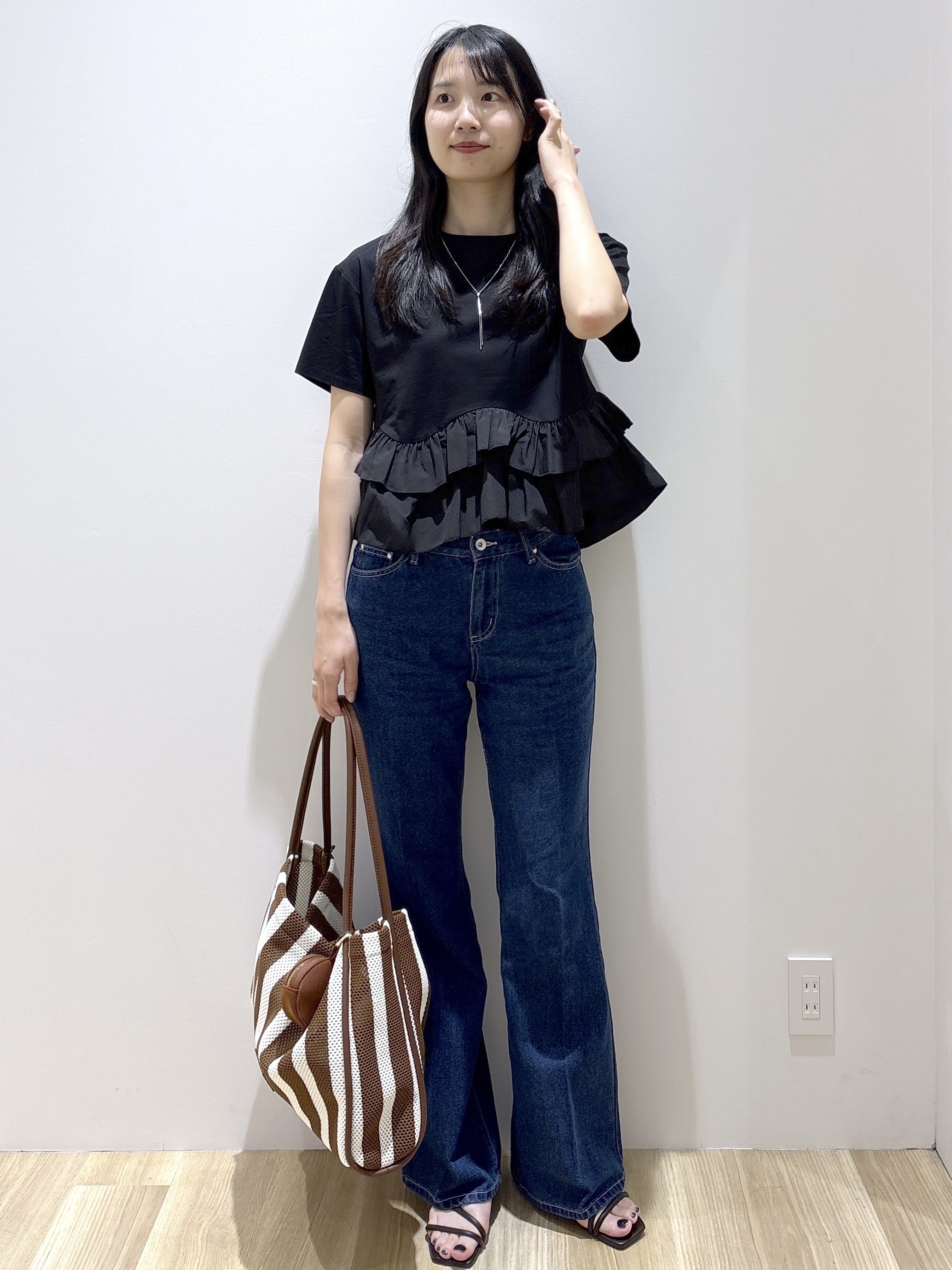 sachikoさんの「OPAQUE.CLIP｜裾フリルドッキングTシャツ【洗濯機OK】」を使ったコーディネート