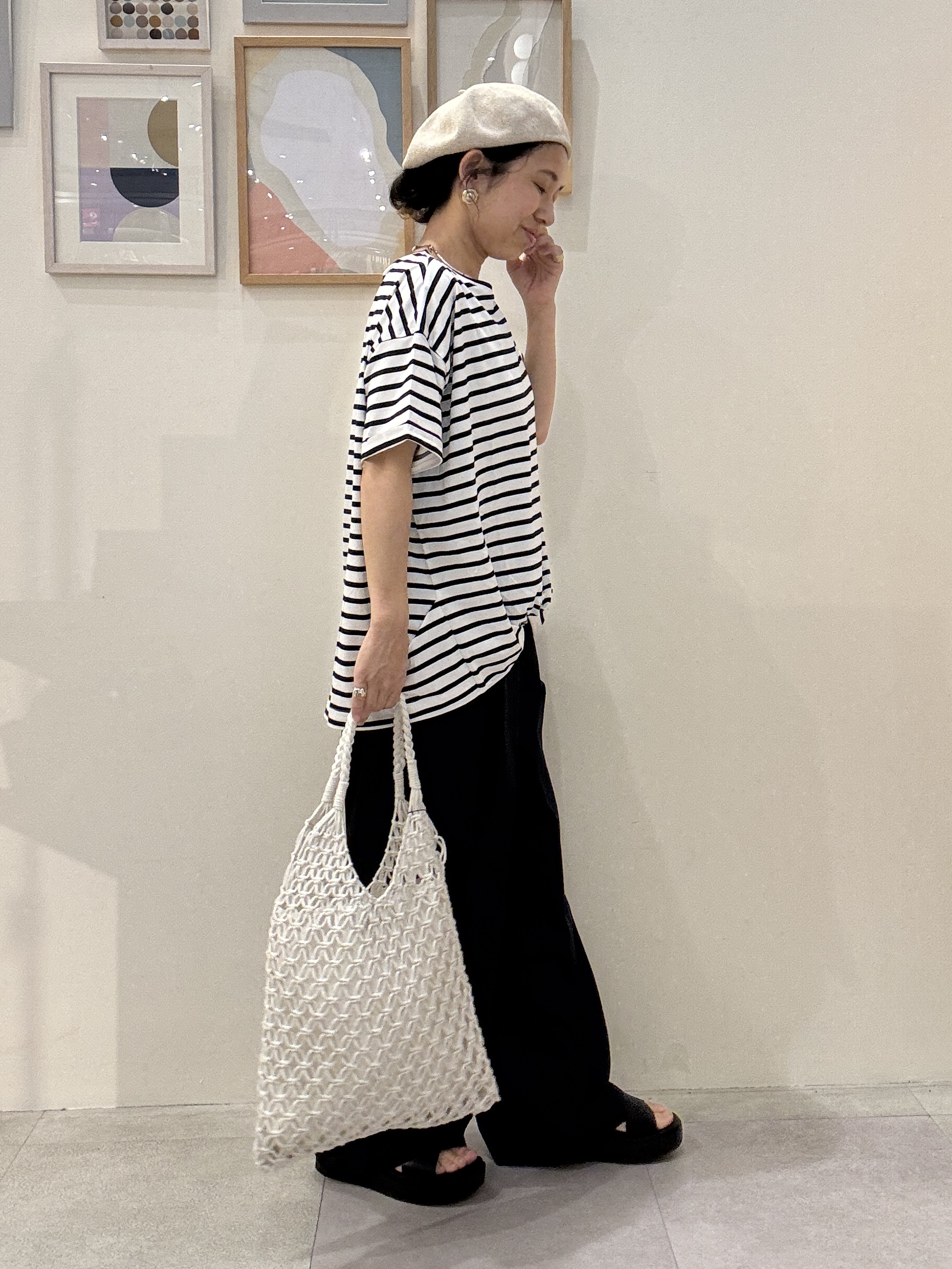 たけぴさんの「SHOO･LA･RUE｜【体型カバー/S-LL/洗濯機可】インせず決まる フロントタックデザインTシャツ」を使ったコーディネート