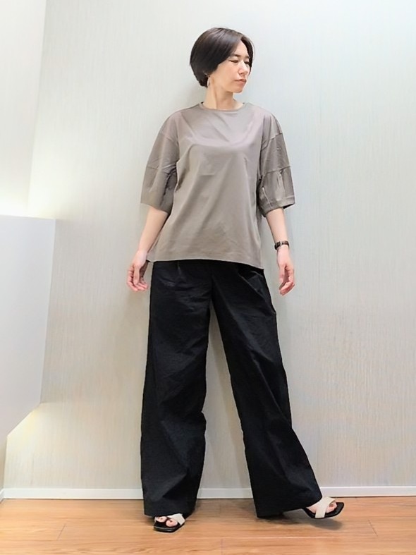 ミズタさんの「UNTITLED｜【汗染み防止/接触冷感】ランタンスリーブプルオーバー」を使ったコーディネート