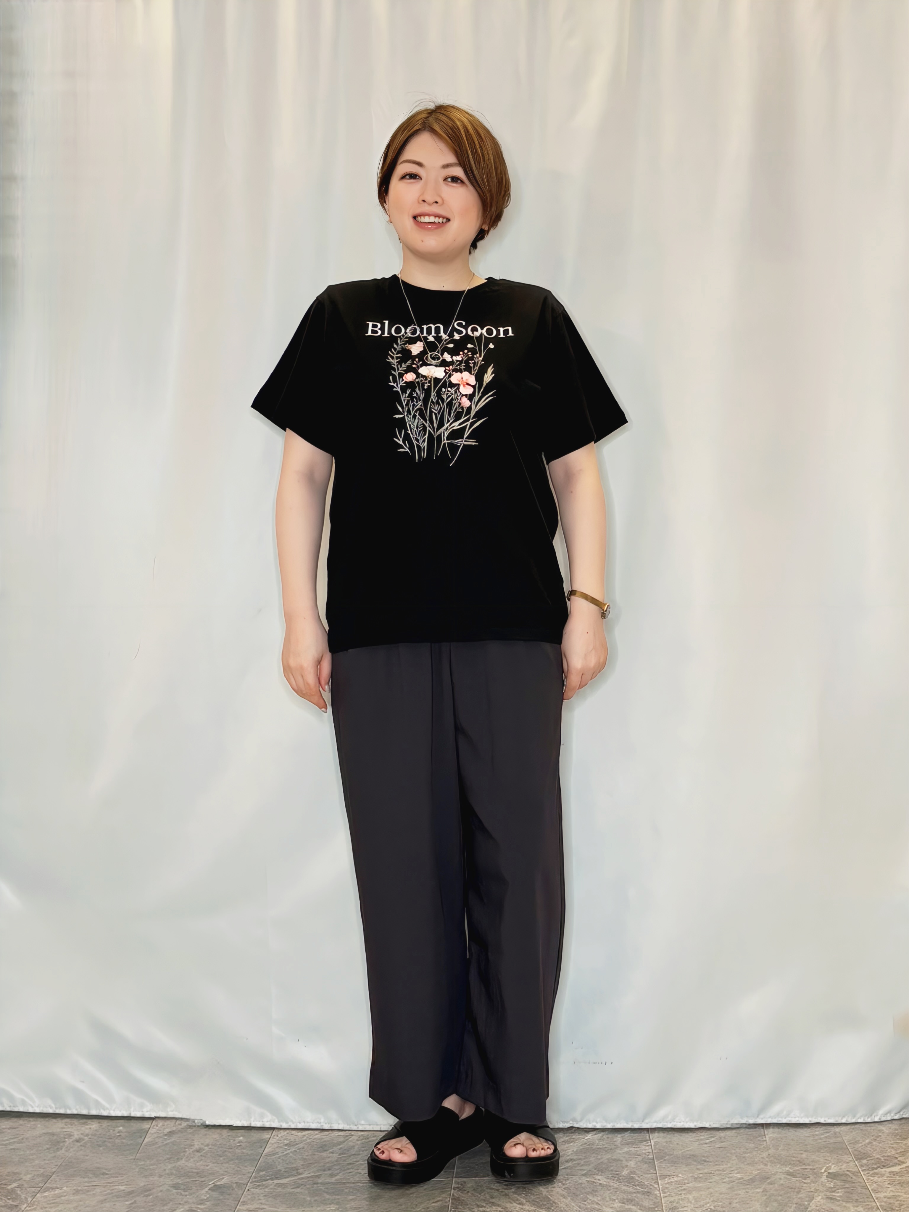 たみさんの「SHOO･LA･RUE｜【洗濯機可/S-LL】程よいVネックですっきり魅せる ジップアップ 7分袖シアーカーディガン」を使ったコーディネート