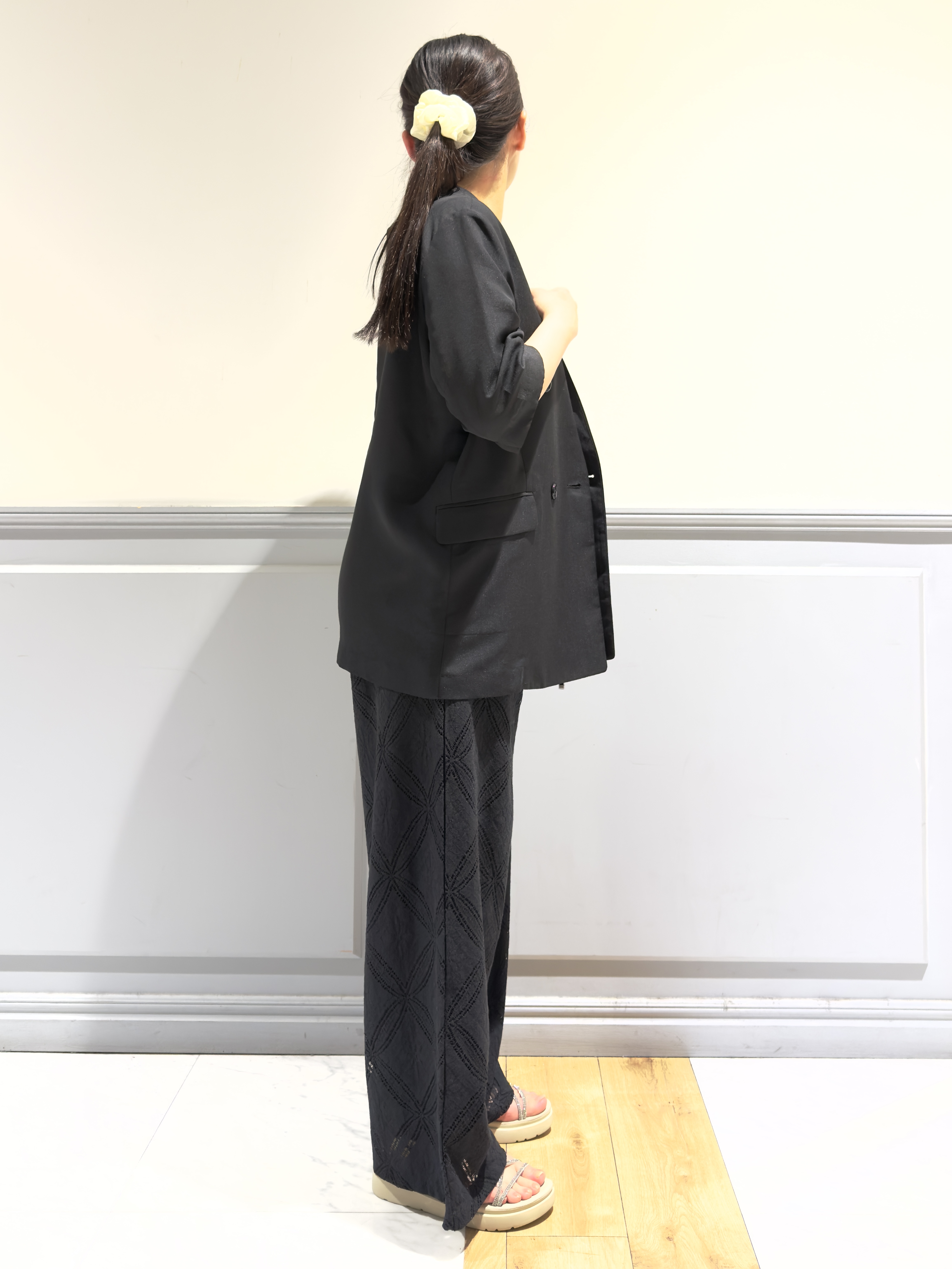 komuさんの「grove｜【洗濯機OK/ひんやり】軽く羽織れるハーフスリーブジャケット」を使ったコーディネート