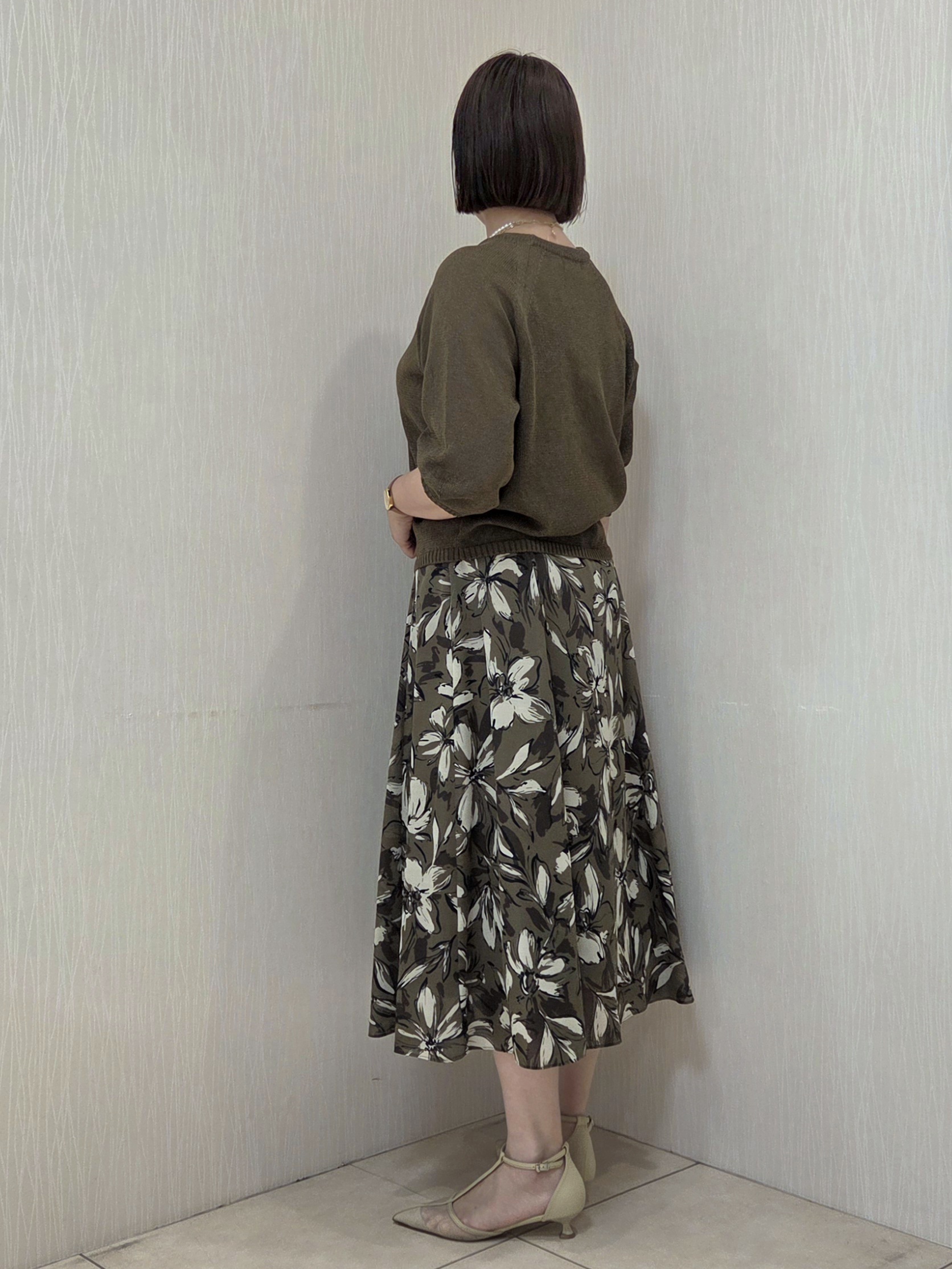 naokoさんの「UNTITLED｜【洗える/ゆったり】クルーネックドライニット」を使ったコーディネート