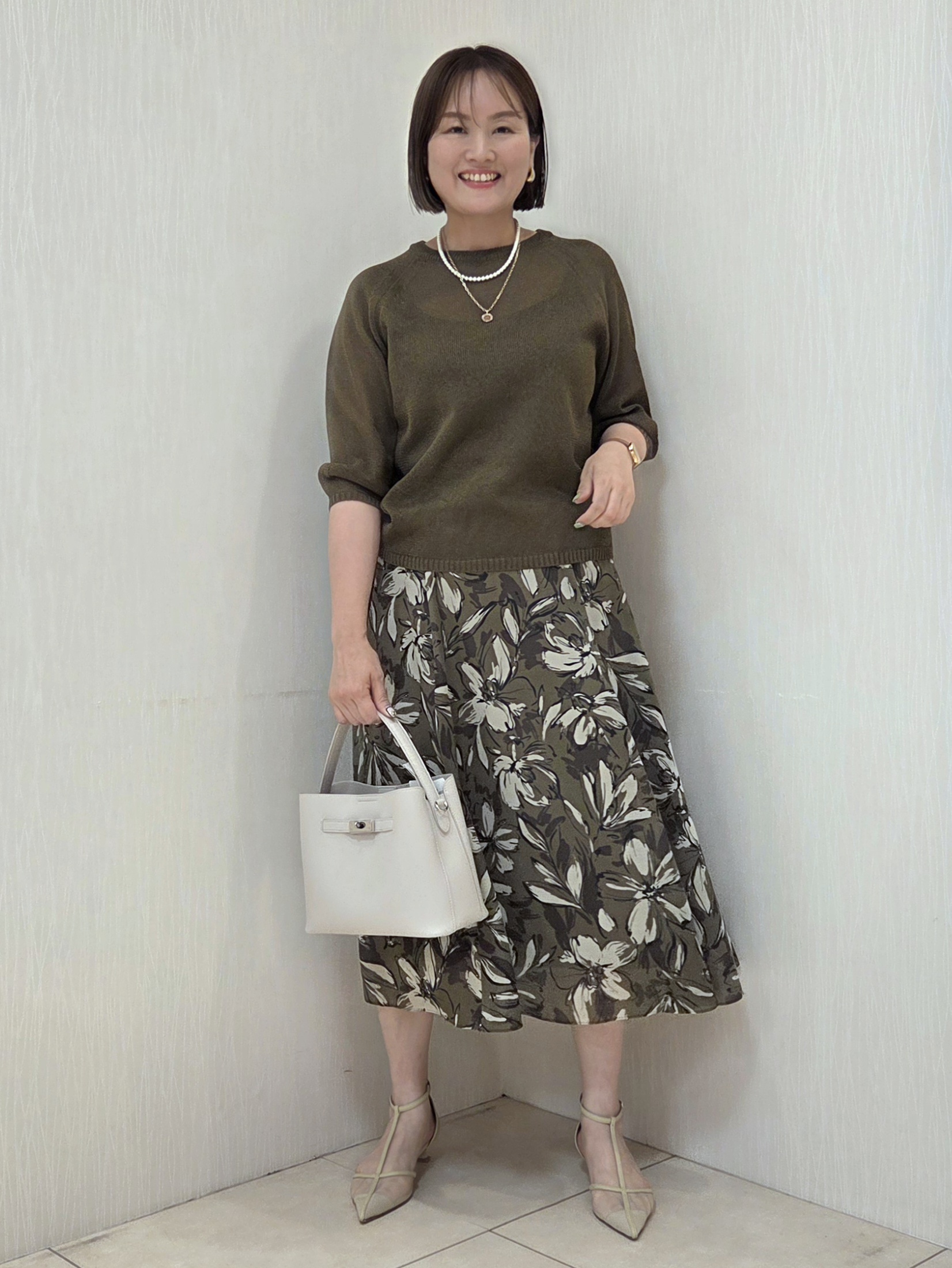 naokoさんの「UNTITLED｜【洗える/ゆったり】クルーネックドライニット」を使ったコーディネート