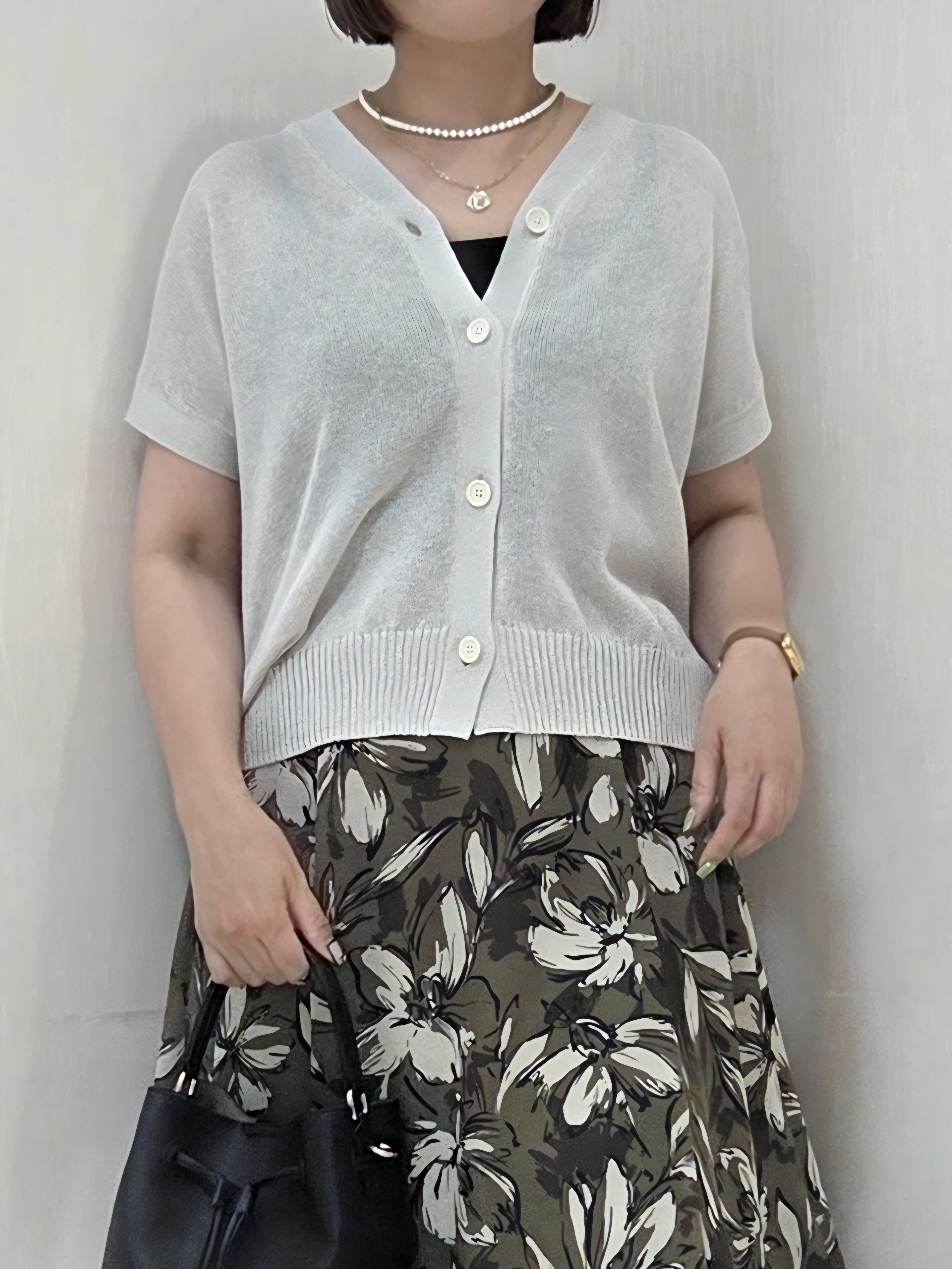 naokoさんの「UNTITLED｜【洗える/清涼感】ドライタッチスリーブレスカーディガン」を使ったコーディネート