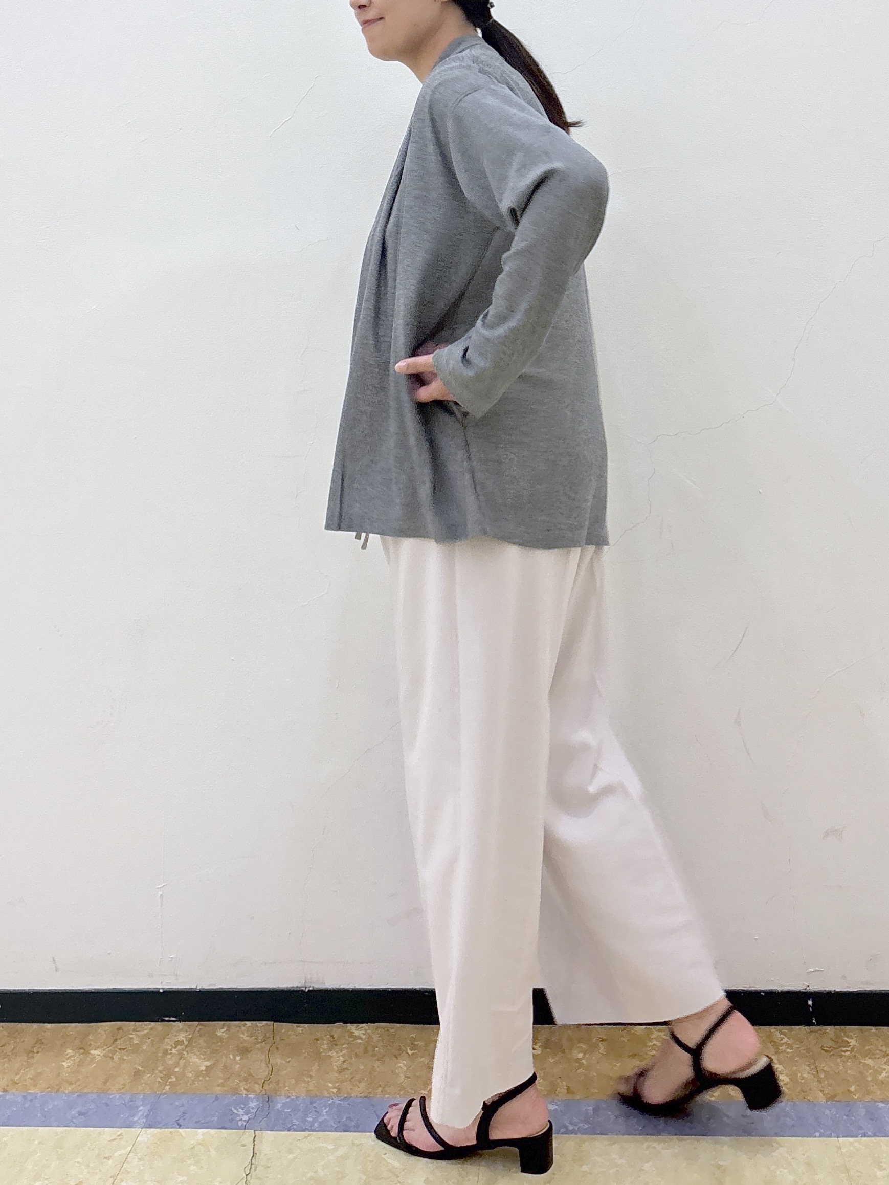 akariさんの「index｜【UVケア】ひんやりカーディガン《接触冷感／洗濯機OK》」を使ったコーディネート