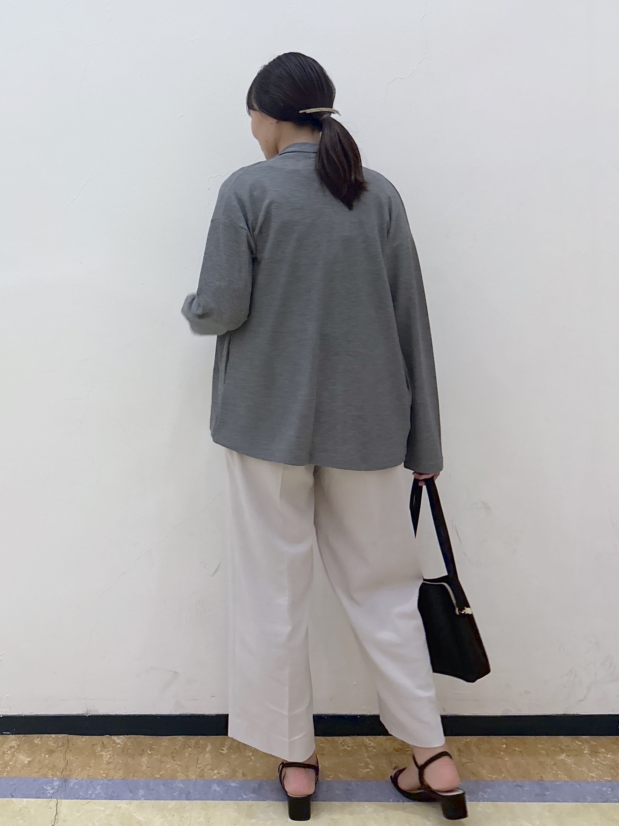 akariさんの「index｜【UVケア】ひんやりカーディガン《接触冷感／洗濯機OK》」を使ったコーディネート