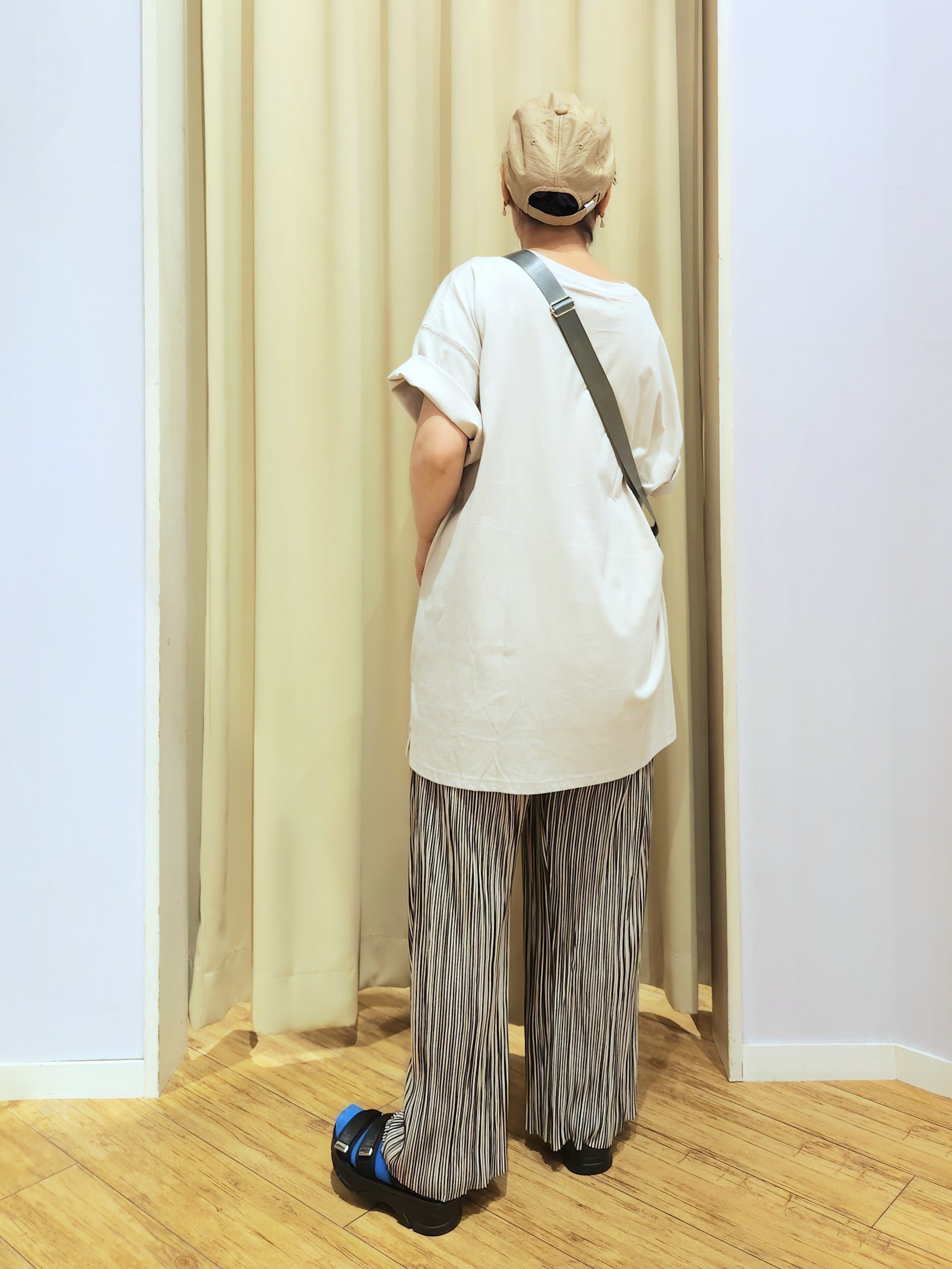 くまさんの「SHOO･LA･RUE｜【体型カバー】ゆるっとBIGアソートTシャツ」を使ったコーディネート