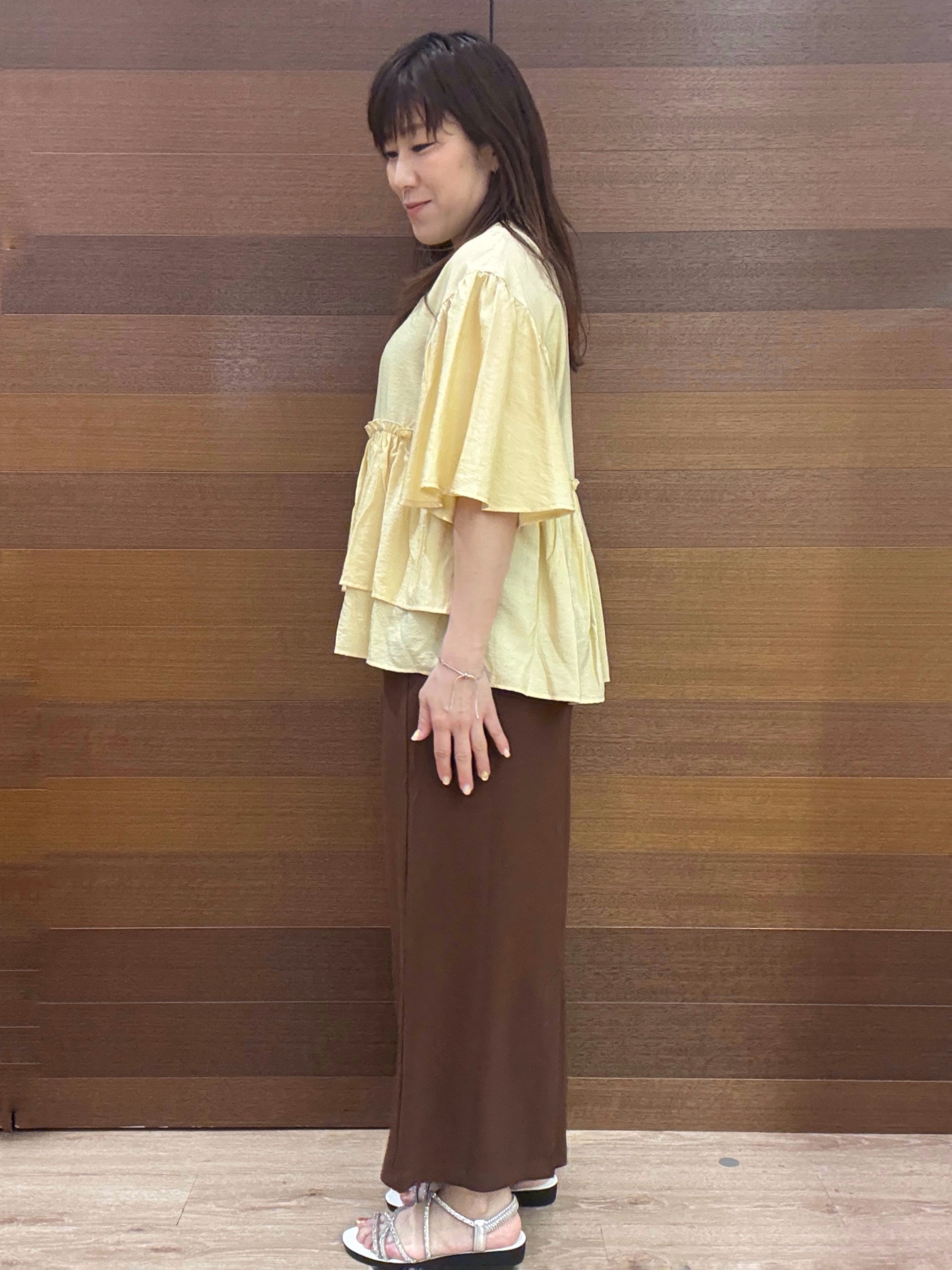 maichiさんの「OPAQUE.CLIP｜アシンメトリーペプラムブラウス【洗濯機OK】」を使ったコーディネート