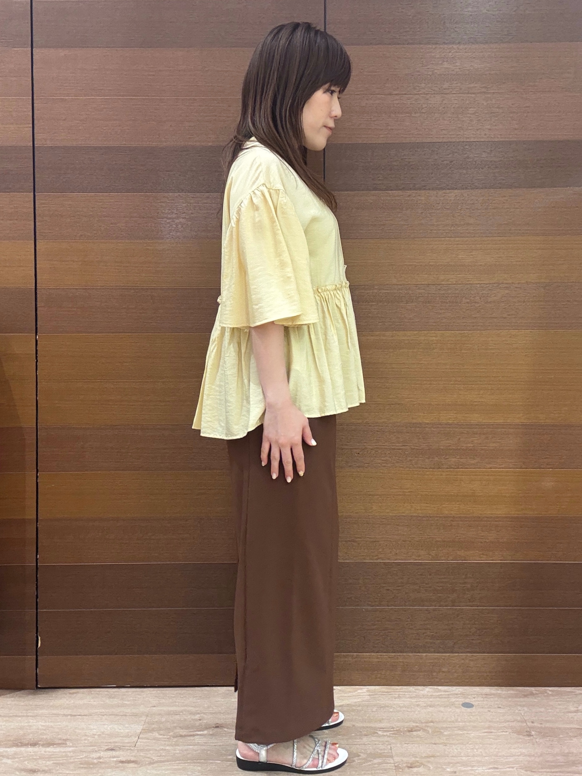 maichiさんの「OPAQUE.CLIP｜アシンメトリーペプラムブラウス【洗濯機OK】」を使ったコーディネート