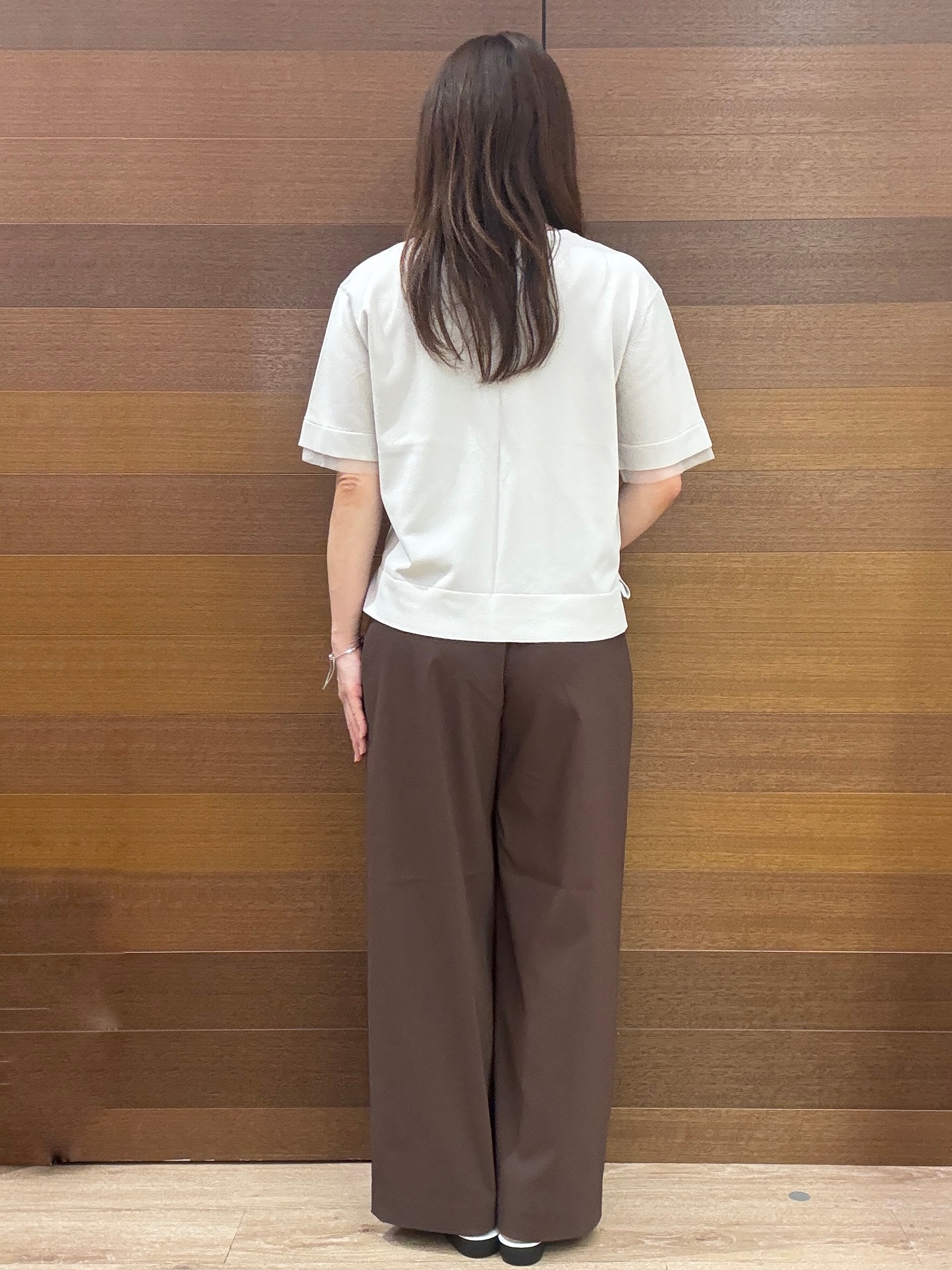 maichiさんの「OPAQUE.CLIP｜【UV／接触冷感／抗ピル】シアー＆レイヤード風さらりニット《洗濯機OK》」を使ったコーディネート