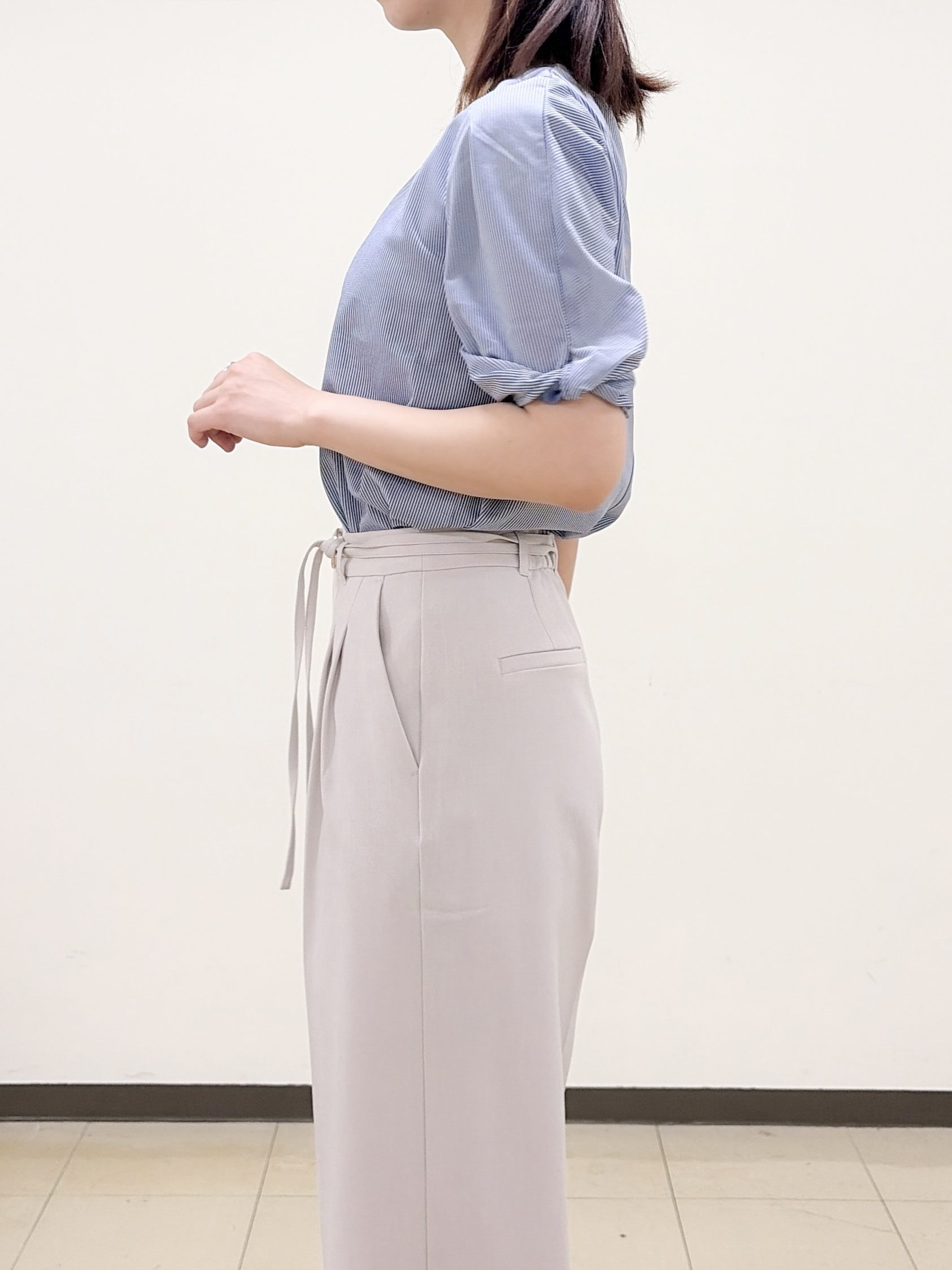 yurinaさんの「index｜【吸水速乾】ストライプ調デザインスリーブトップス《洗濯機OK》」を使ったコーディネート