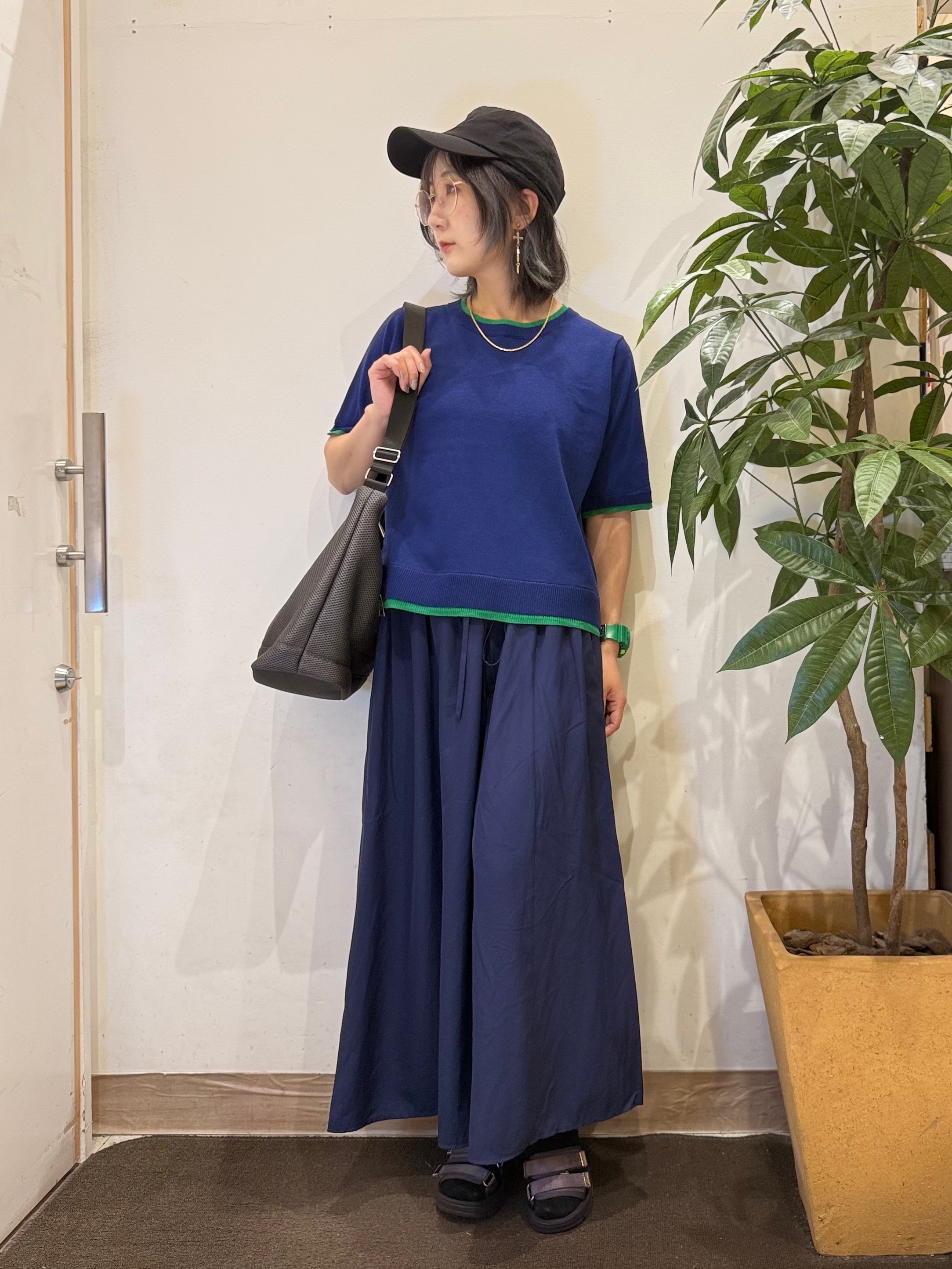misakiさんの「SHOO･LA･RUE｜【二の腕隠れる/コットン混】配色使いで差がつく 洗える五分袖ニット」を使ったコーディネート