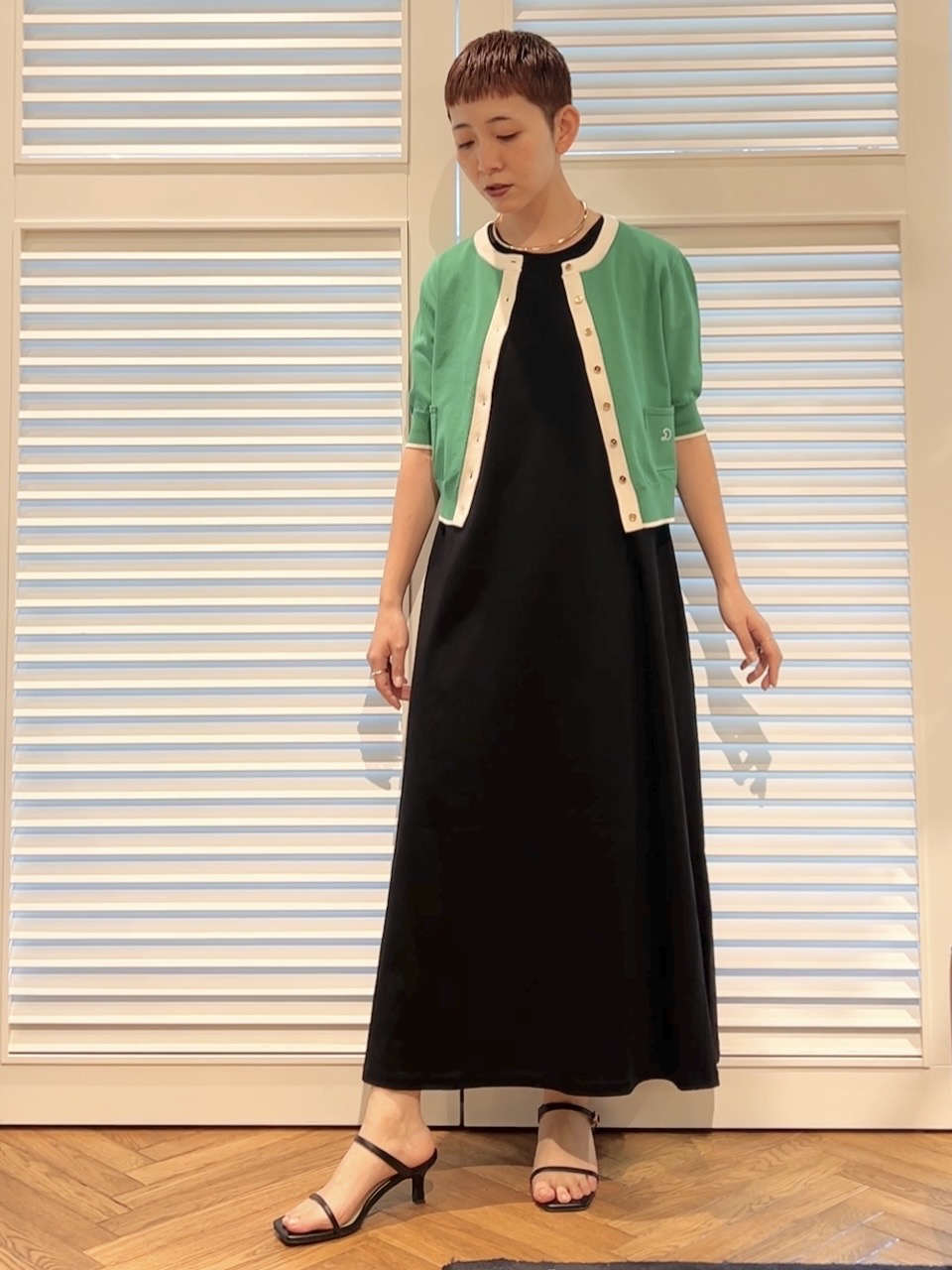 OCHIAIさんの「DRESSTERIOR｜【接触冷感／抗菌防臭／消臭/ウォッシャブル】アイスクリアコットン フレンチスリーブワンピース」を使ったコーディネート