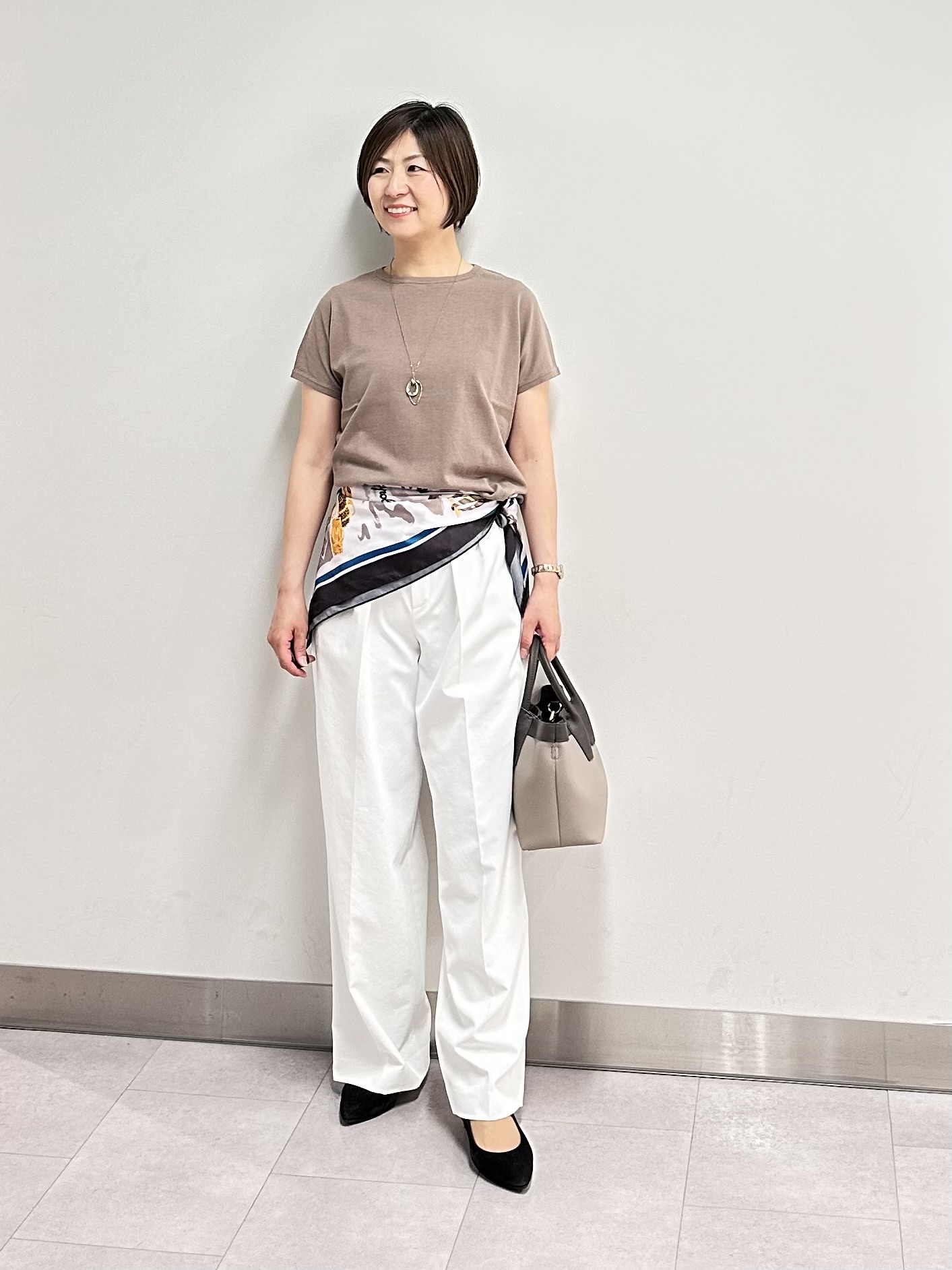 みなこさんの「UNTITLED｜◆【9色展開/アンサンブル可】コットンクルーネックカーディガン」を使ったコーディネート