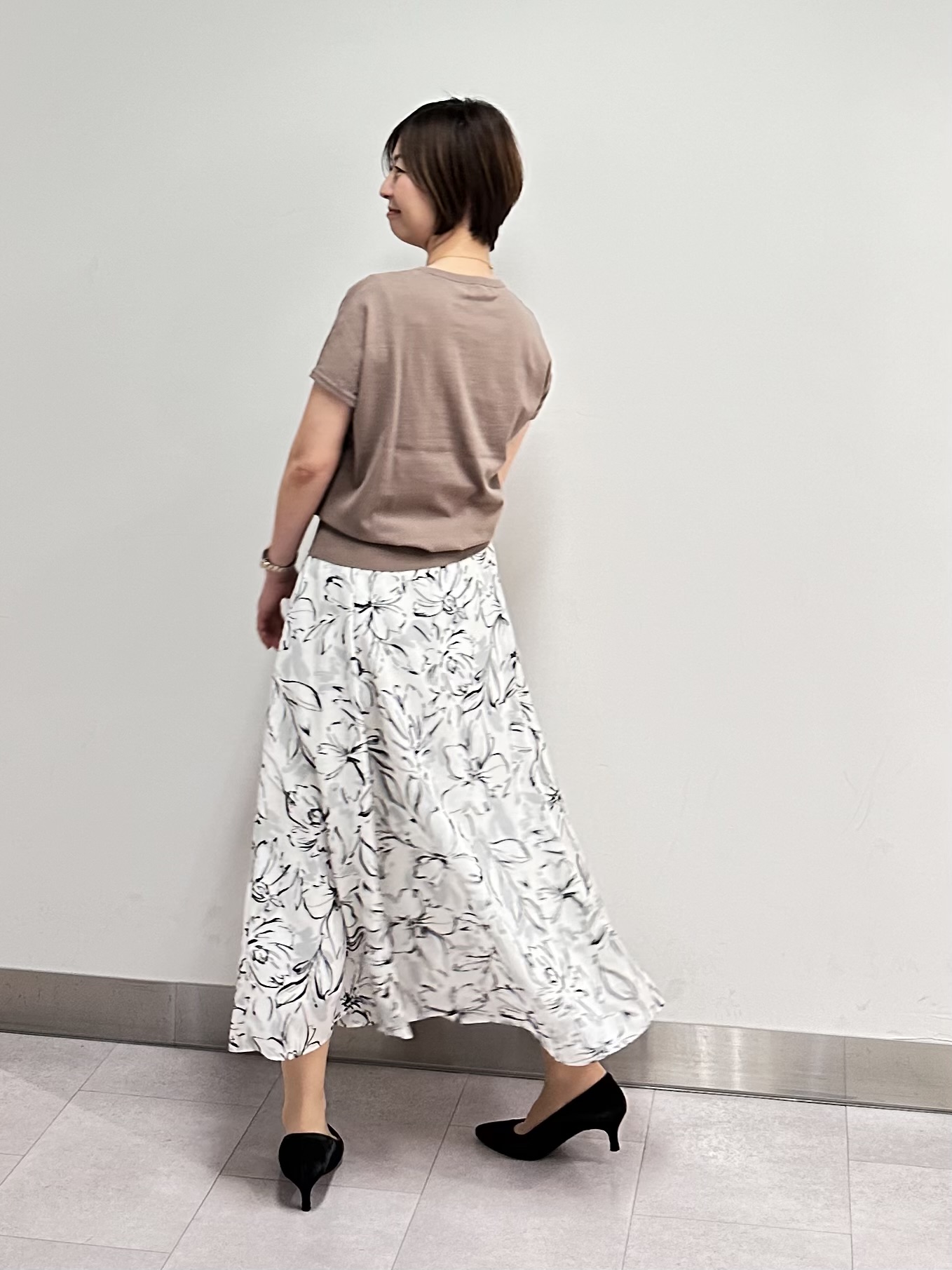 みなこさんの「UNTITLED｜◆【9色展開/アンサンブル可】コットンクルーネックカーディガン」を使ったコーディネート