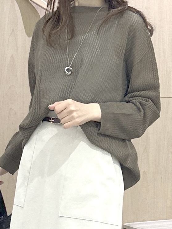 Miwaさんの「UNTITLED｜◆シアーメッシュニット」を使ったコーディネート