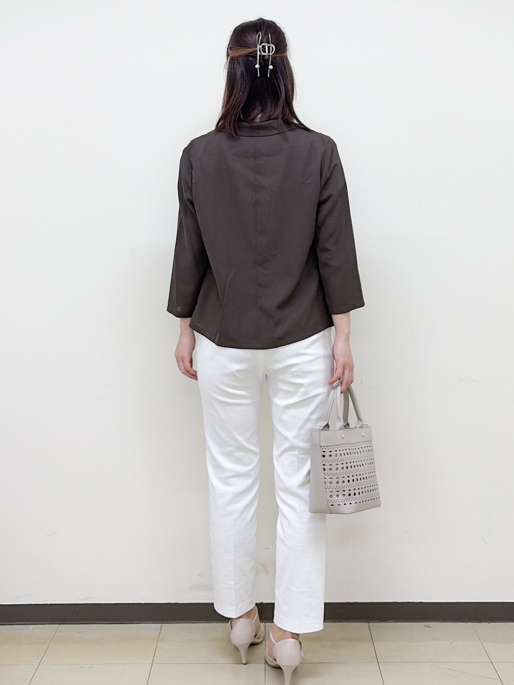 yurinaさんの「index｜【接触冷感／UVケア】シフォンフリルドッキングトップス《洗濯機OK》」を使ったコーディネート