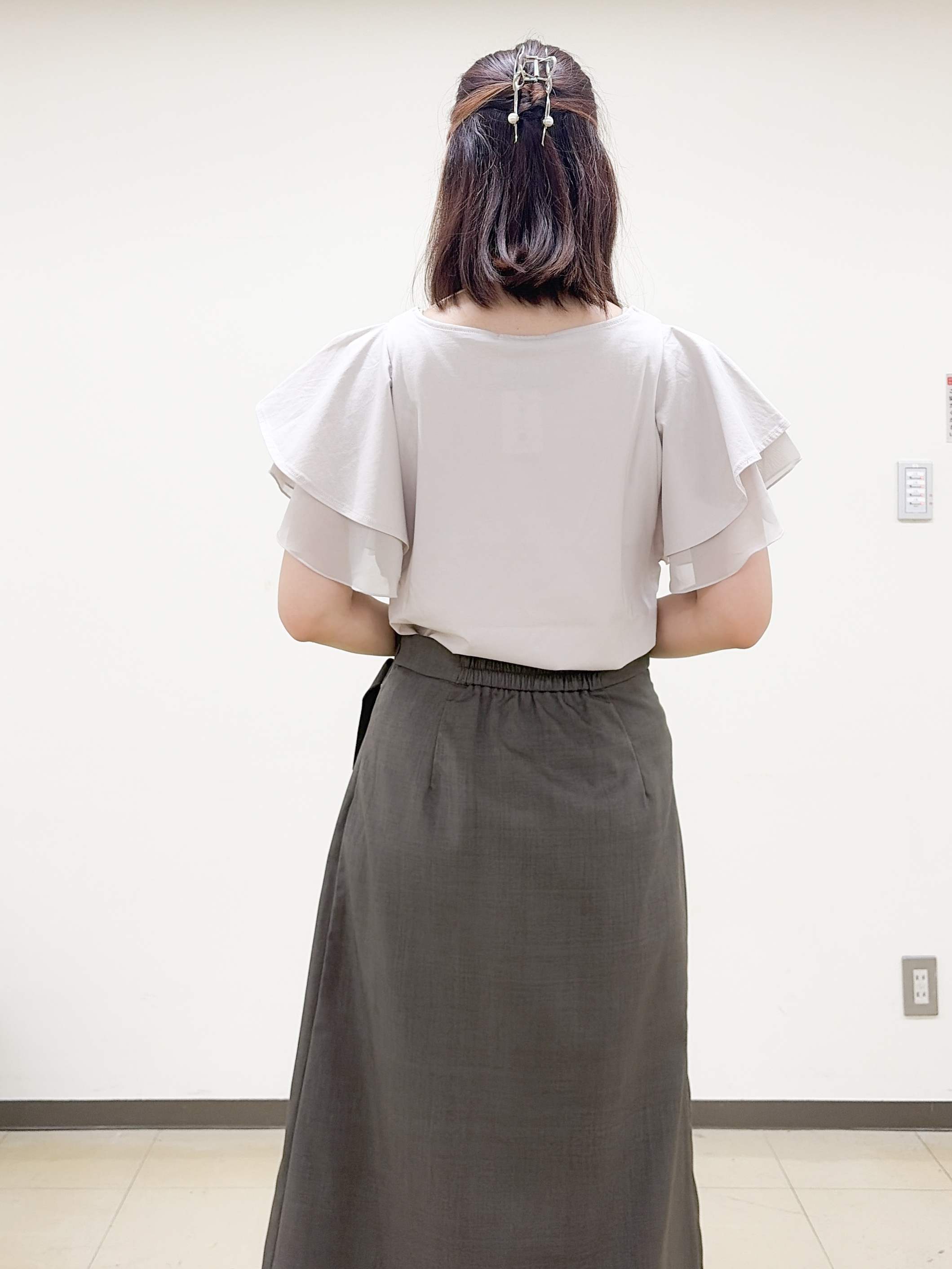 yurinaさんの「index｜【接触冷感／UVケア】シフォンフリルドッキングトップス《洗濯機OK》」を使ったコーディネート