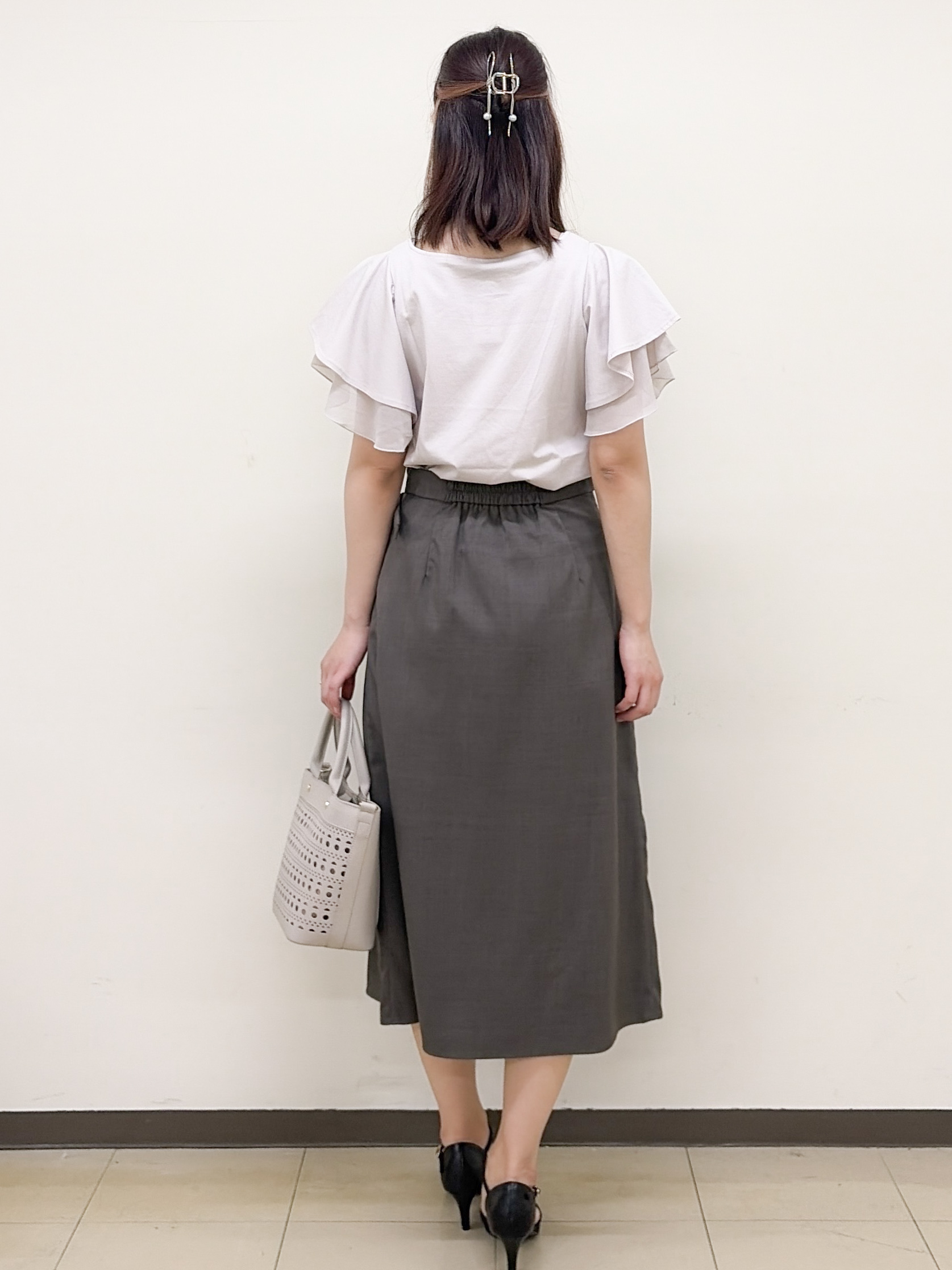 yurinaさんの「index｜【接触冷感／UVケア】シフォンフリルドッキングトップス《洗濯機OK》」を使ったコーディネート