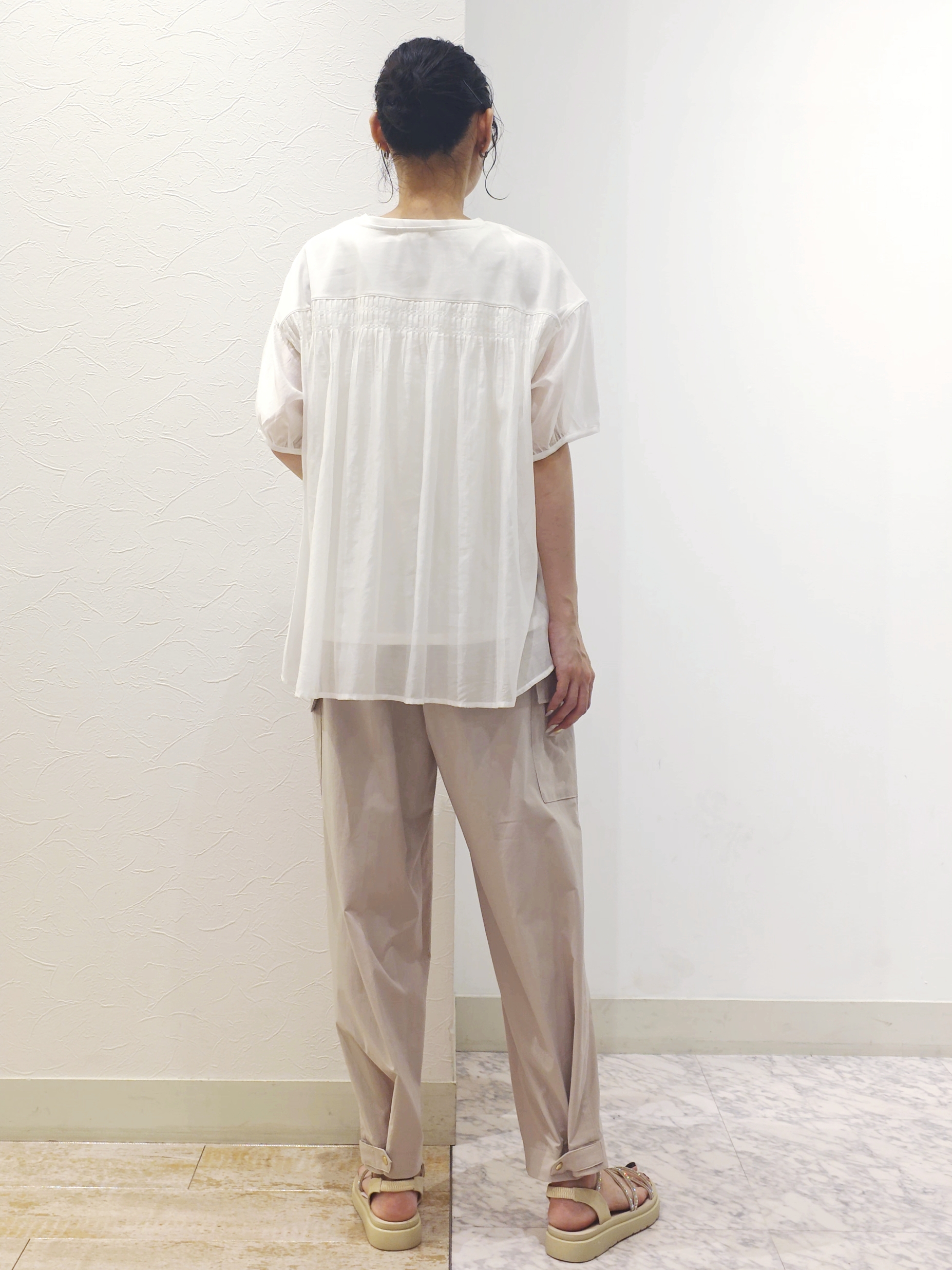 ケイさんの「grove｜【UVカット】体型カバー叶う、バックプリーツTシャツ」を使ったコーディネート