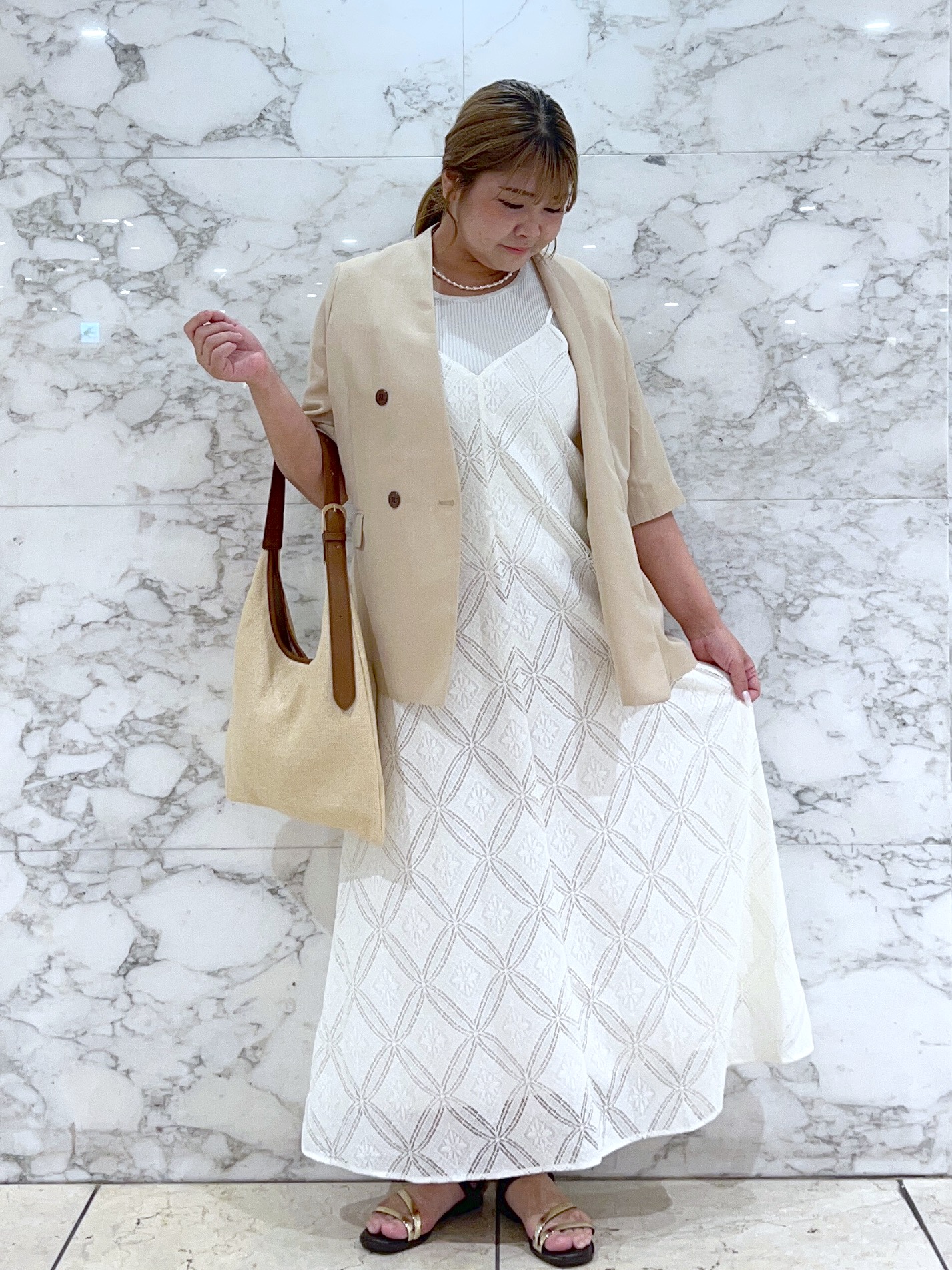 ARISAさんの「grove｜【洗濯機OK/ひんやり】軽く羽織れるハーフスリーブジャケット」を使ったコーディネート