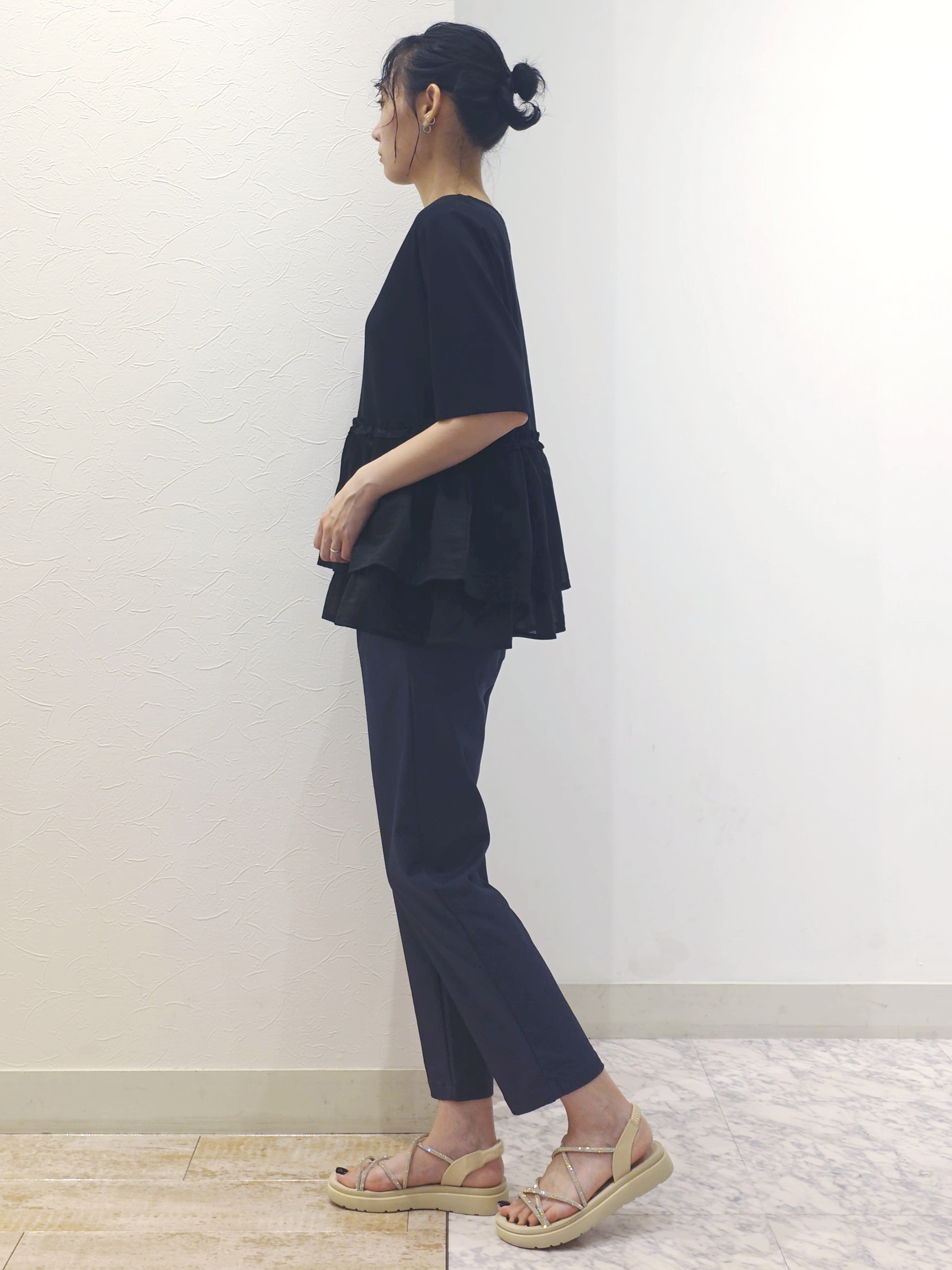 ケイさんの「grove｜【体型カバー】INせず決まる、ウエストシアーフリルTシャツ」を使ったコーディネート