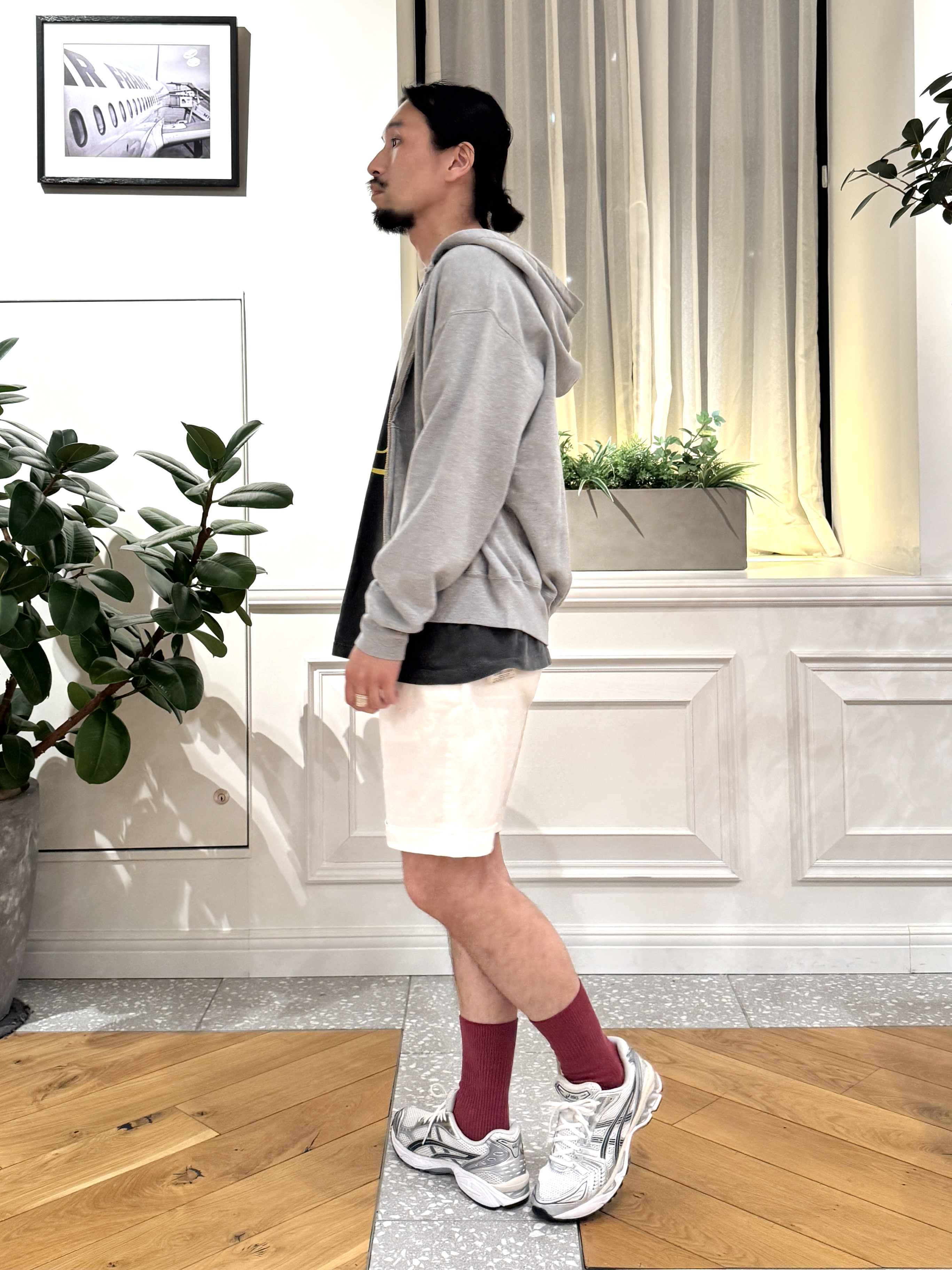 kawarataniさんの「DRESSTERIOR｜◆REMI RELIEF（レミレリーフ）SP加工裏毛ZIPパーカ New Fit」を使ったコーディネート