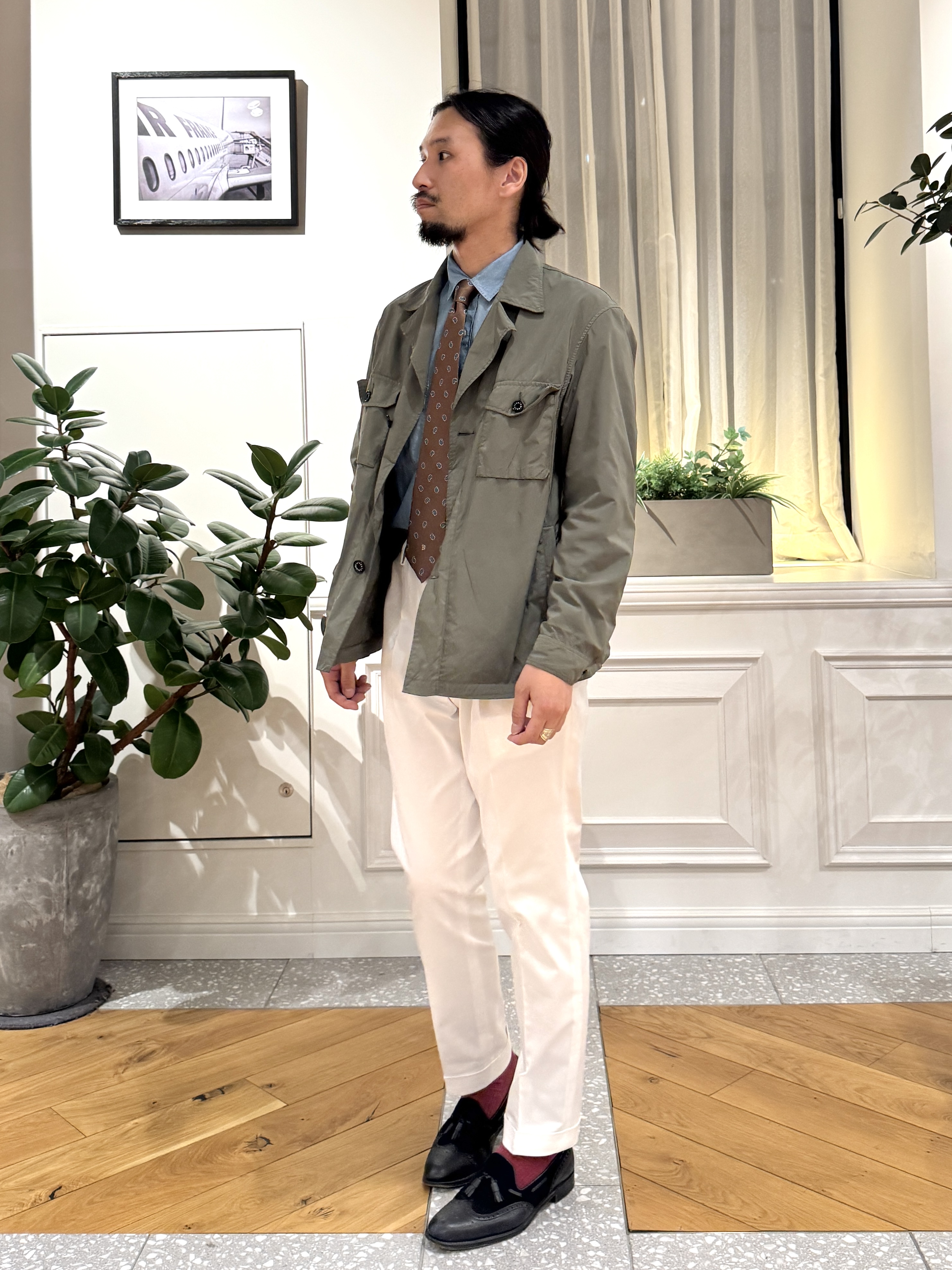 kawarataniさんの「DRESSTERIOR｜ユーズドデニムシャツ」を使ったコーディネート