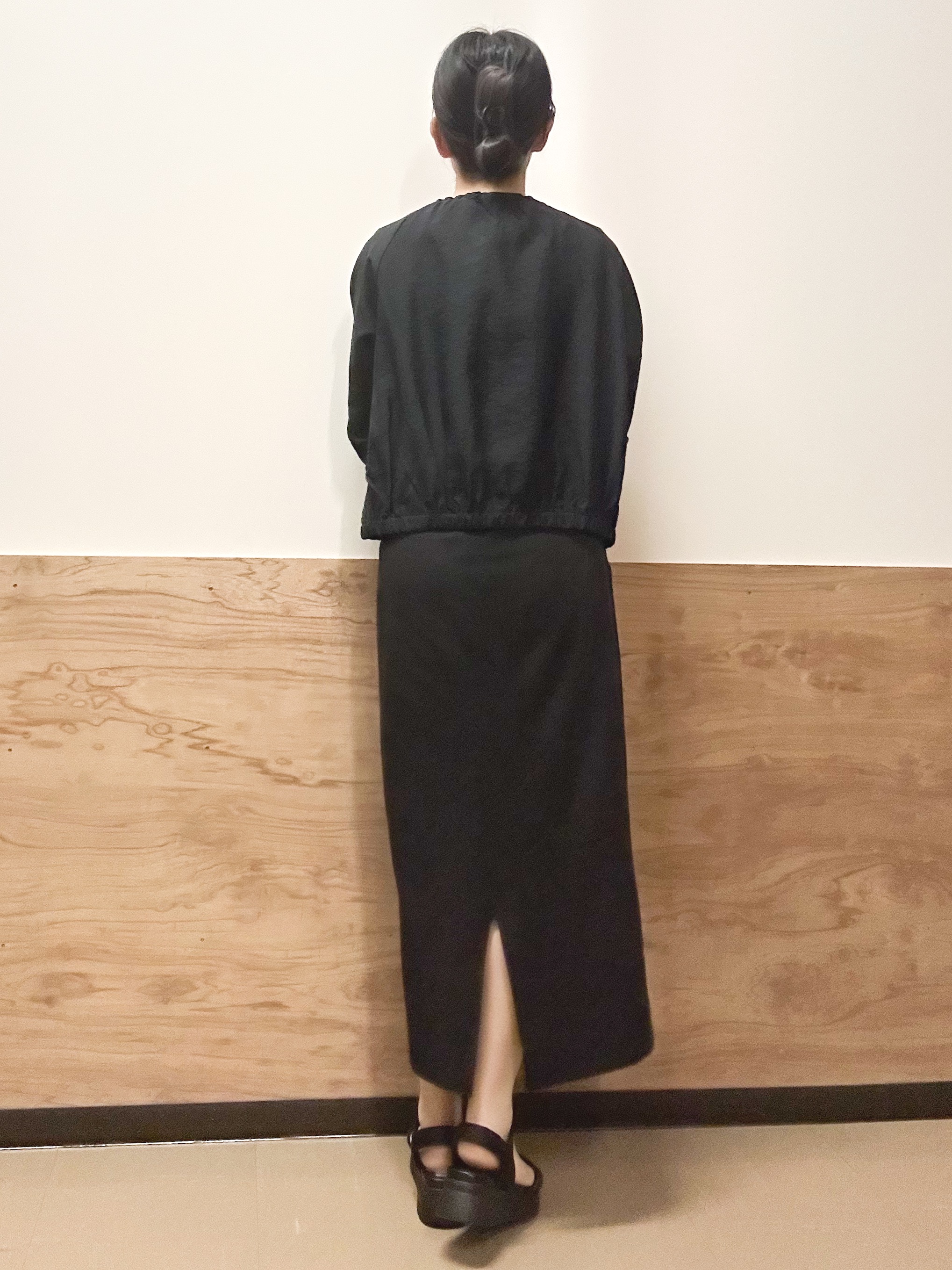 すーさんの「grove｜気温調整にも◎ブラウス感覚で羽織れるシアーブルゾン」を使ったコーディネート