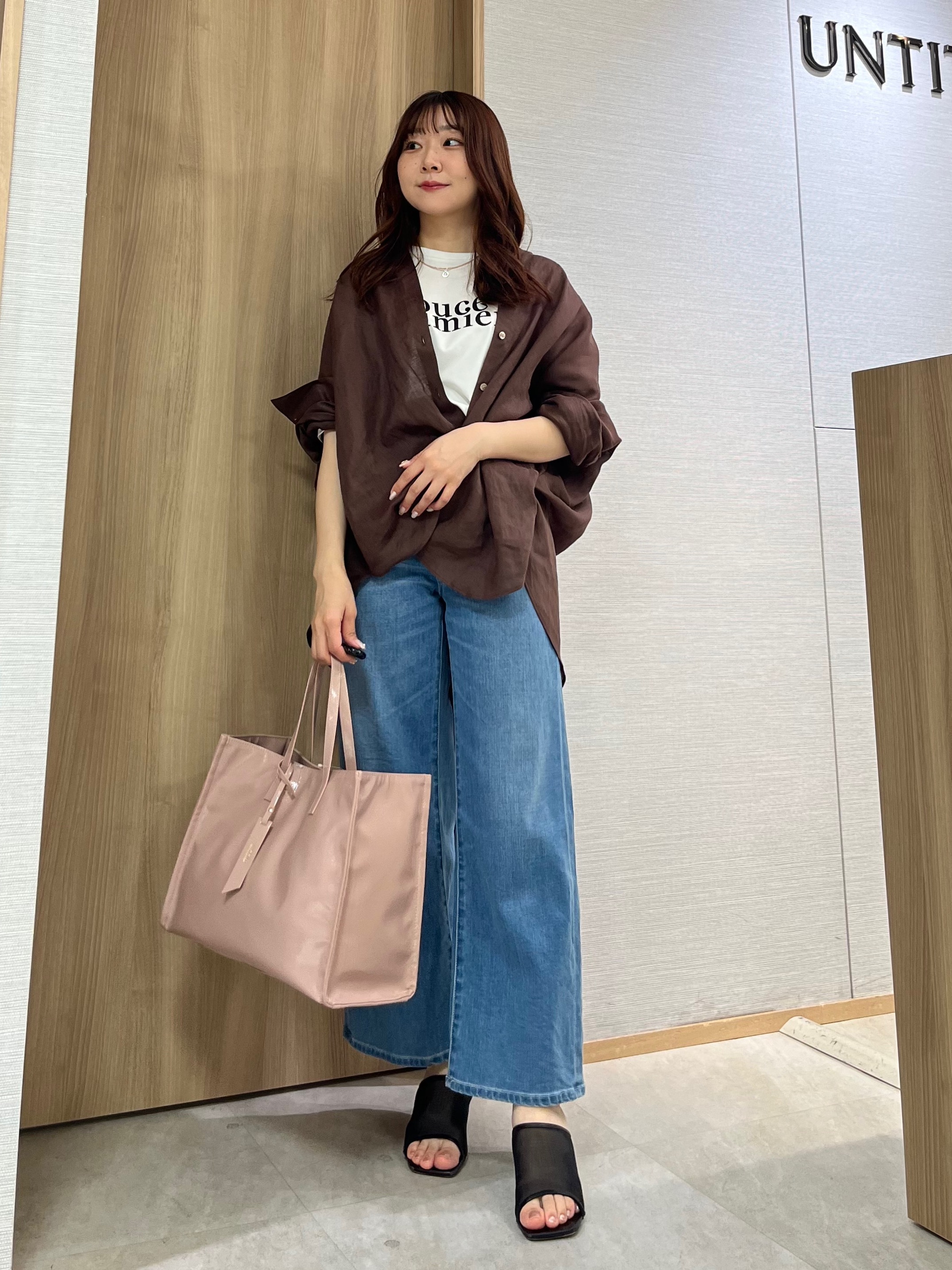 KAHOさんの「UNTITLED｜【麻100】リネンドルマンシャツ」を使ったコーディネート